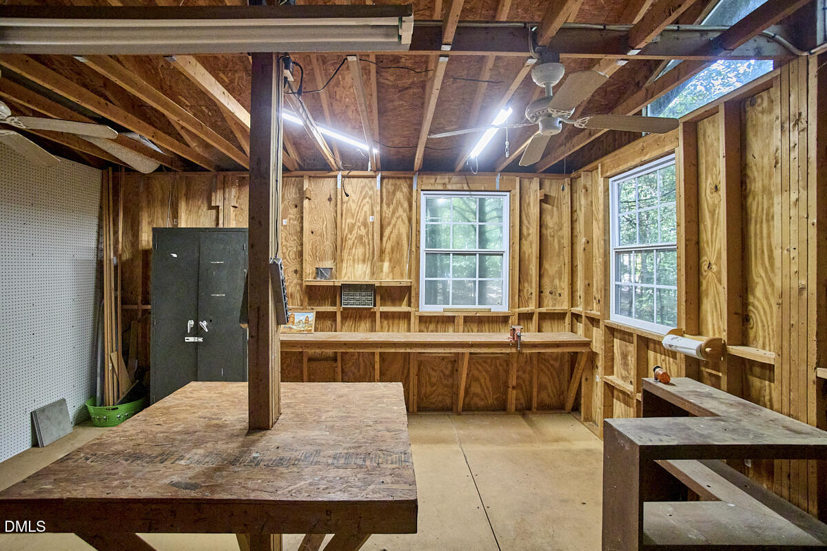 3719 W Cornwallis Road