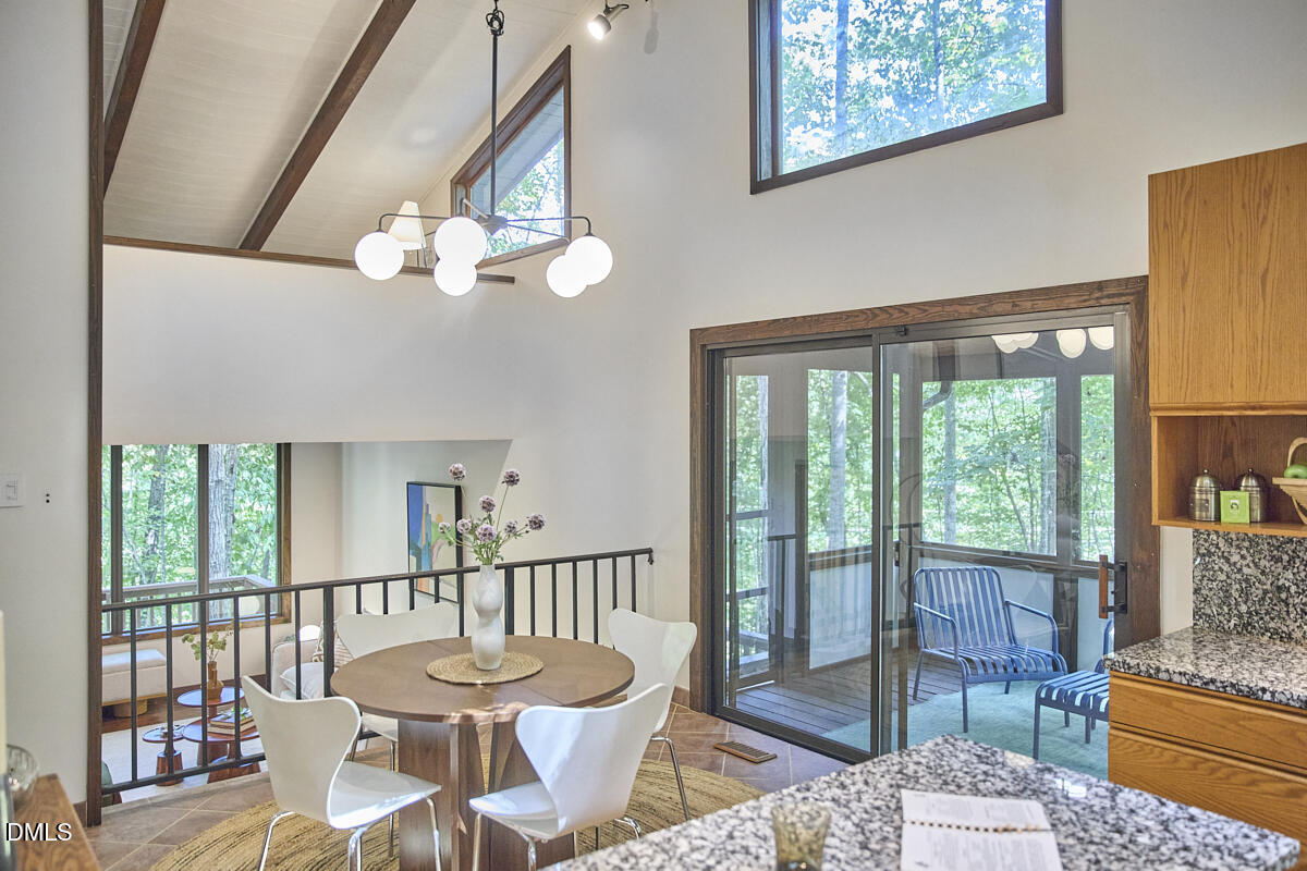 3719 W Cornwallis Road