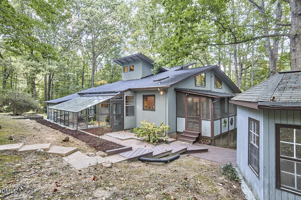 3719 W Cornwallis Road