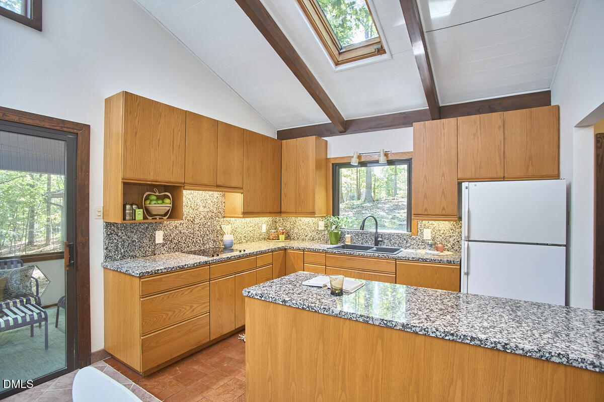 3719 W Cornwallis Road