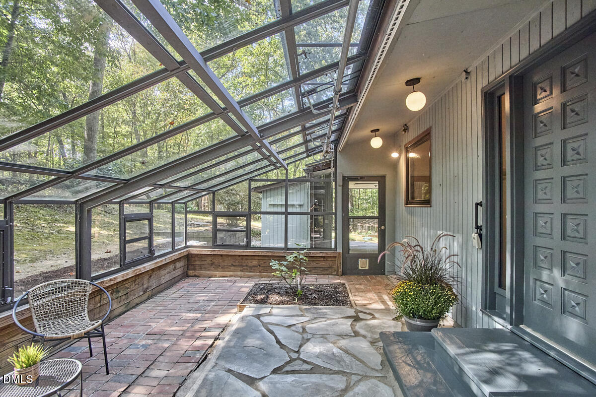 3719 W Cornwallis Road