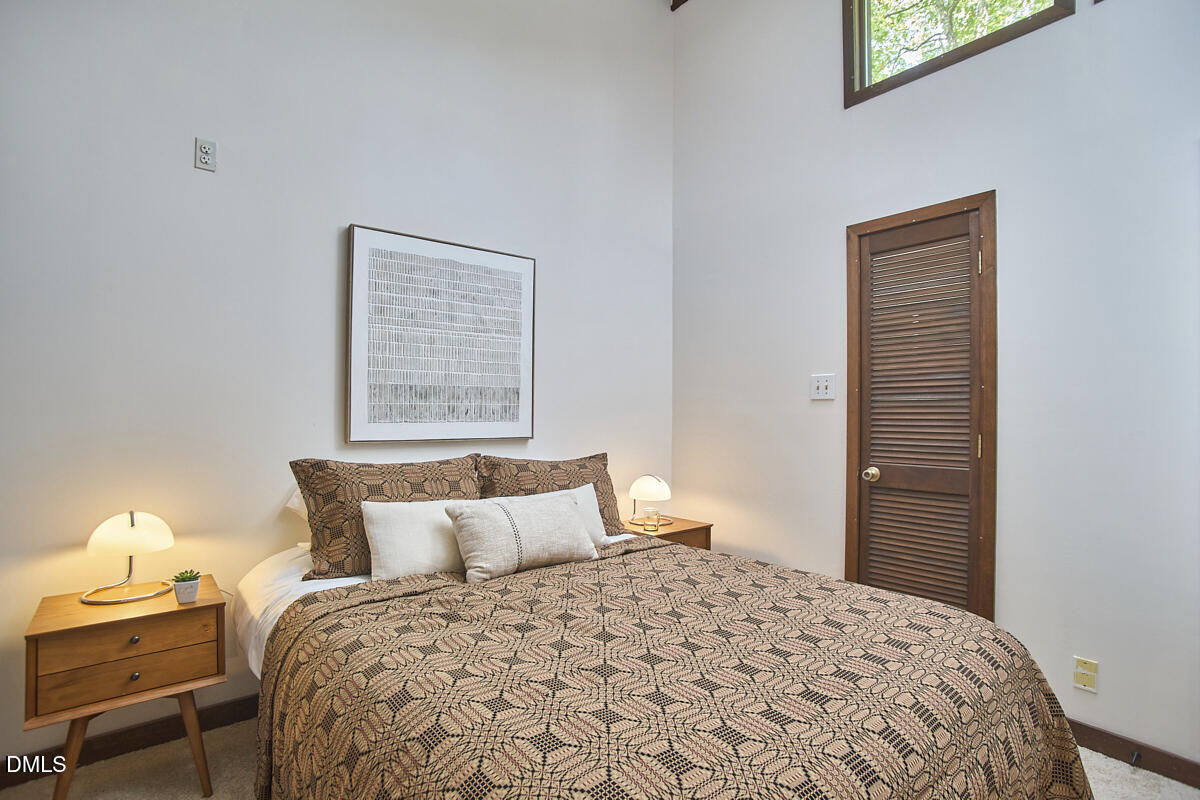 3719 W Cornwallis Road