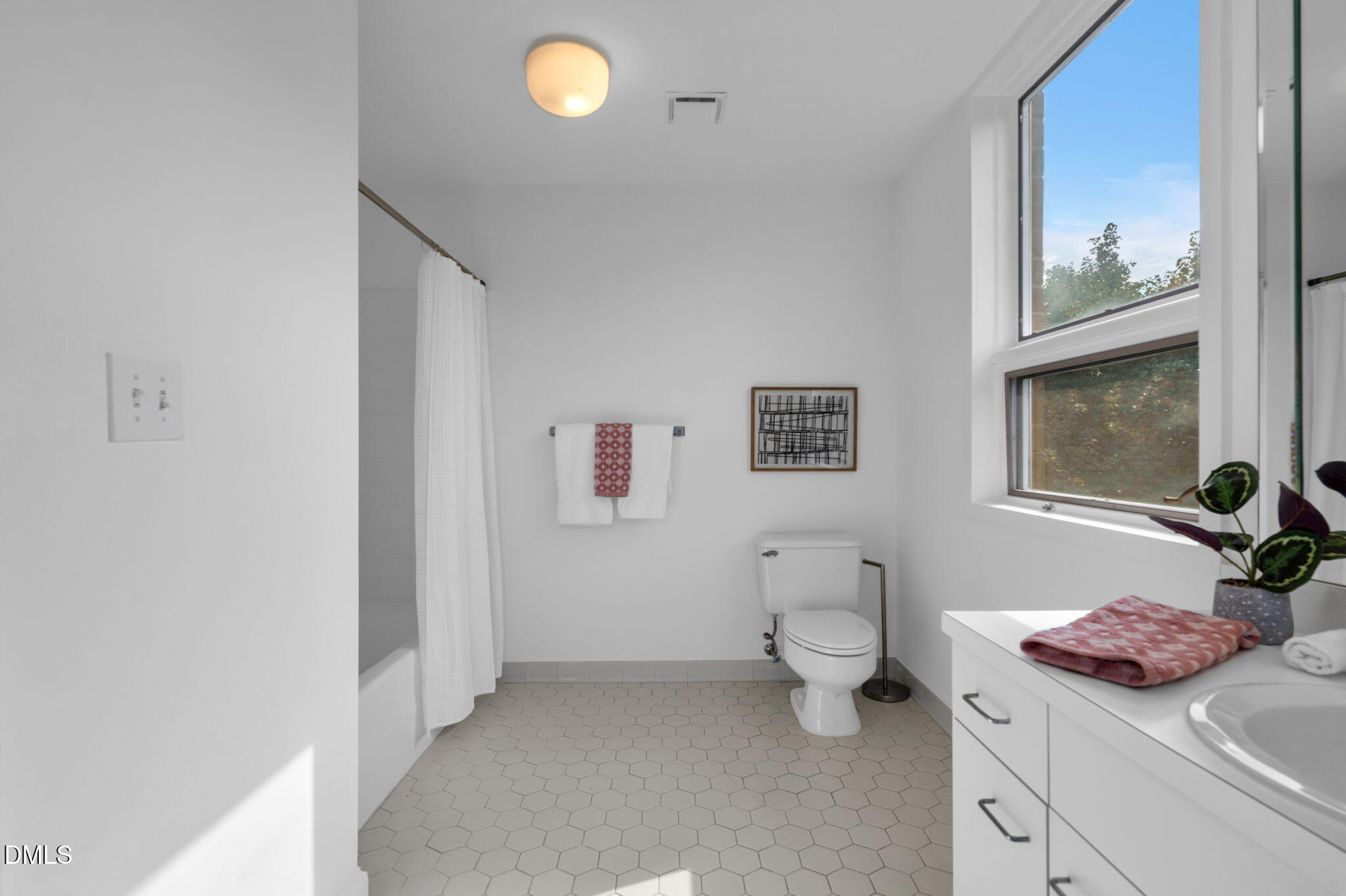 620 Martin Luther King Jr Boulevard Apt 602