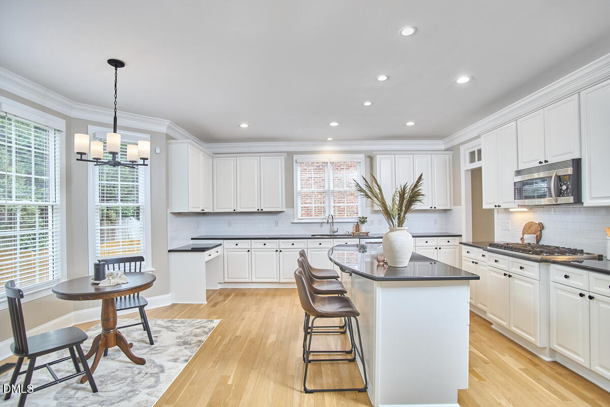 5608 Bennettwood Court