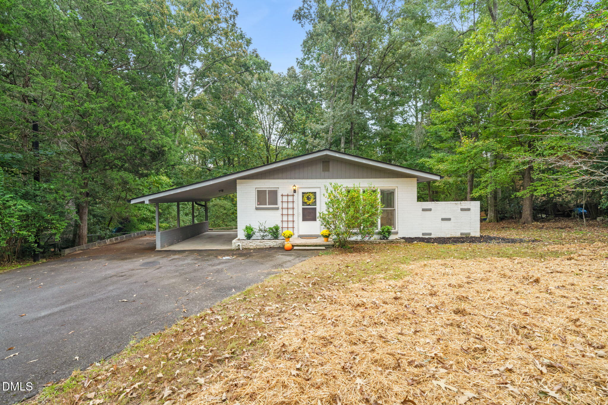 3708 Knollwood Drive