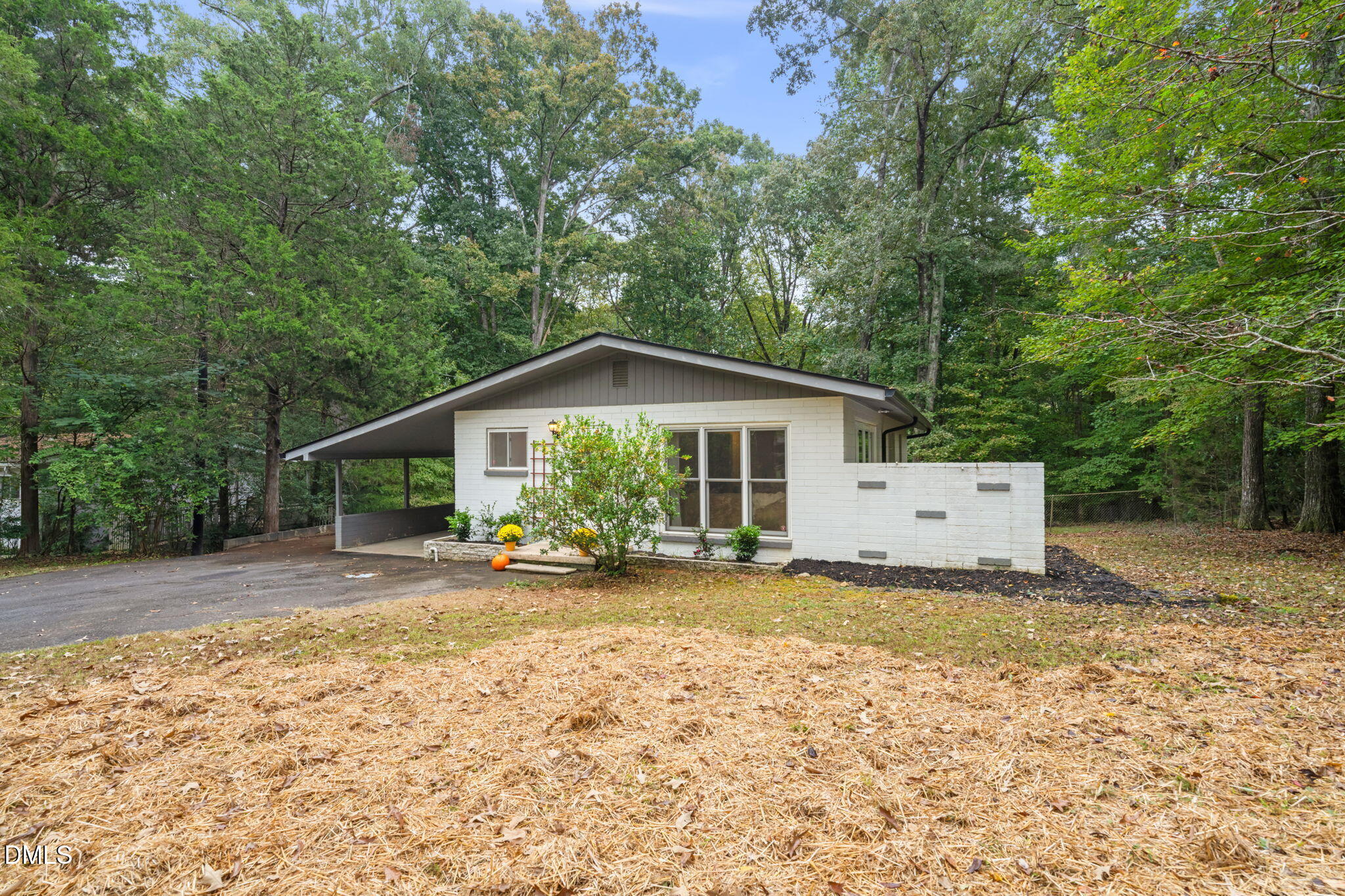 3708 Knollwood Drive