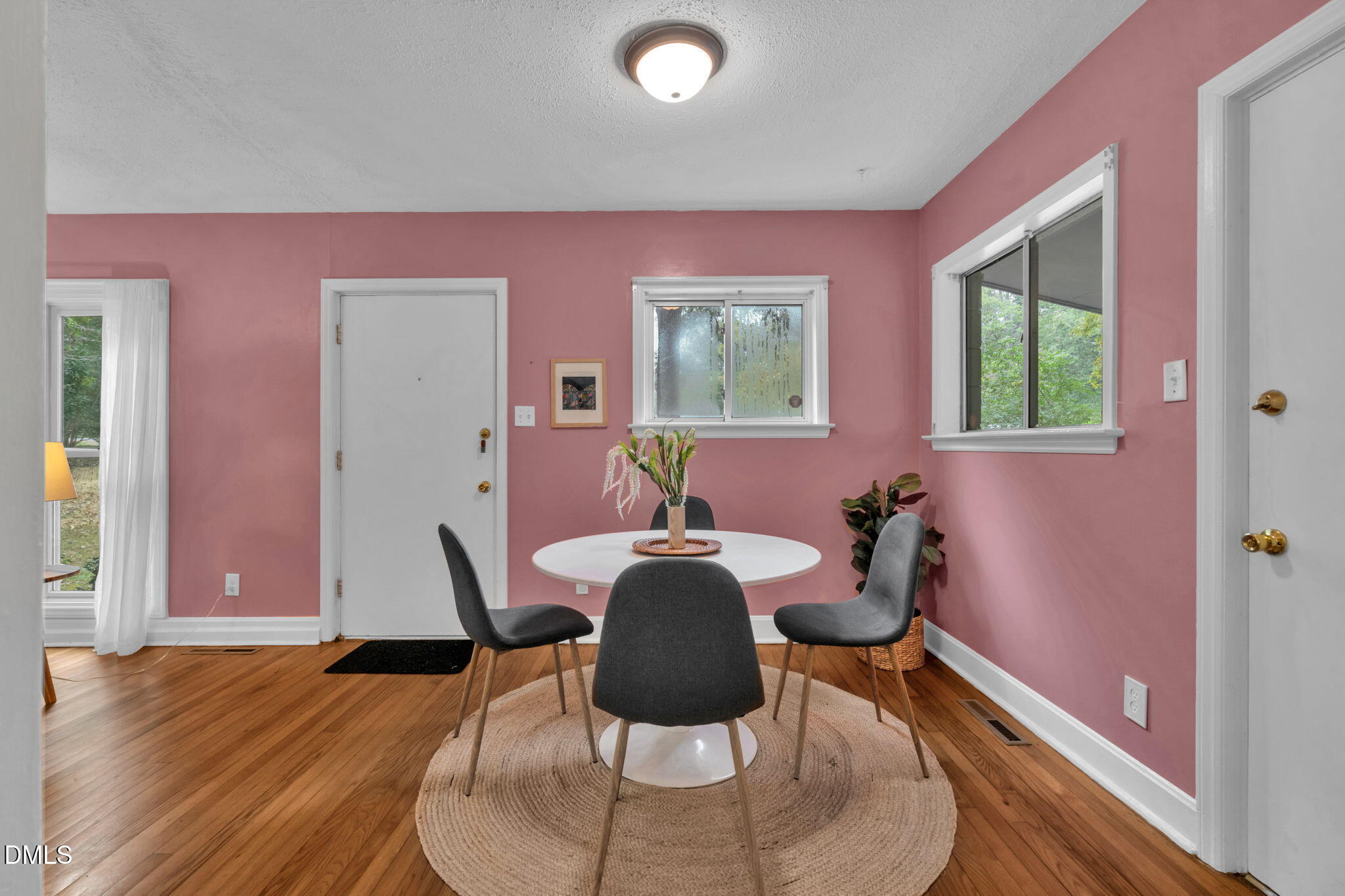 3708 Knollwood Drive