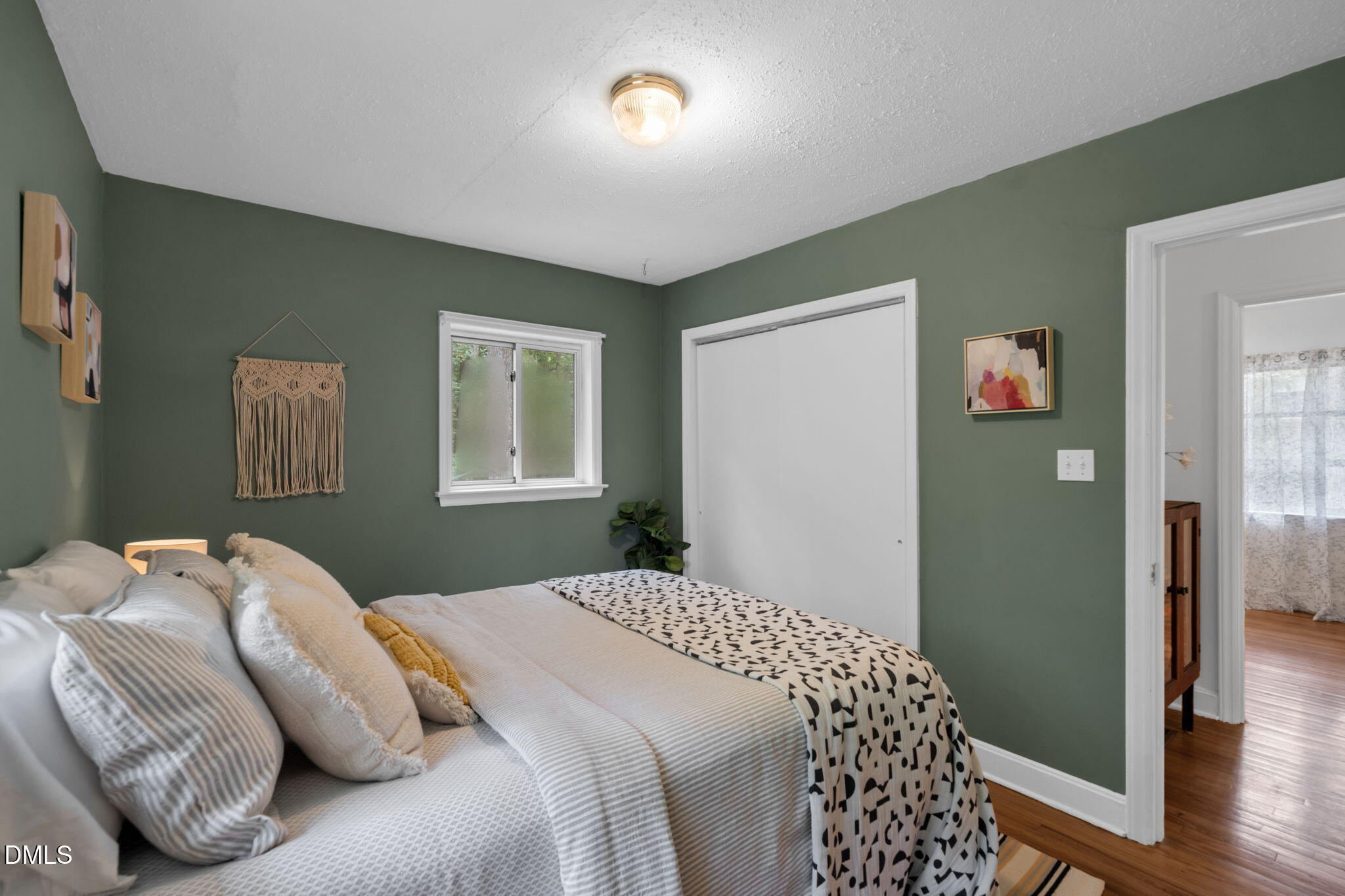 3708 Knollwood Drive