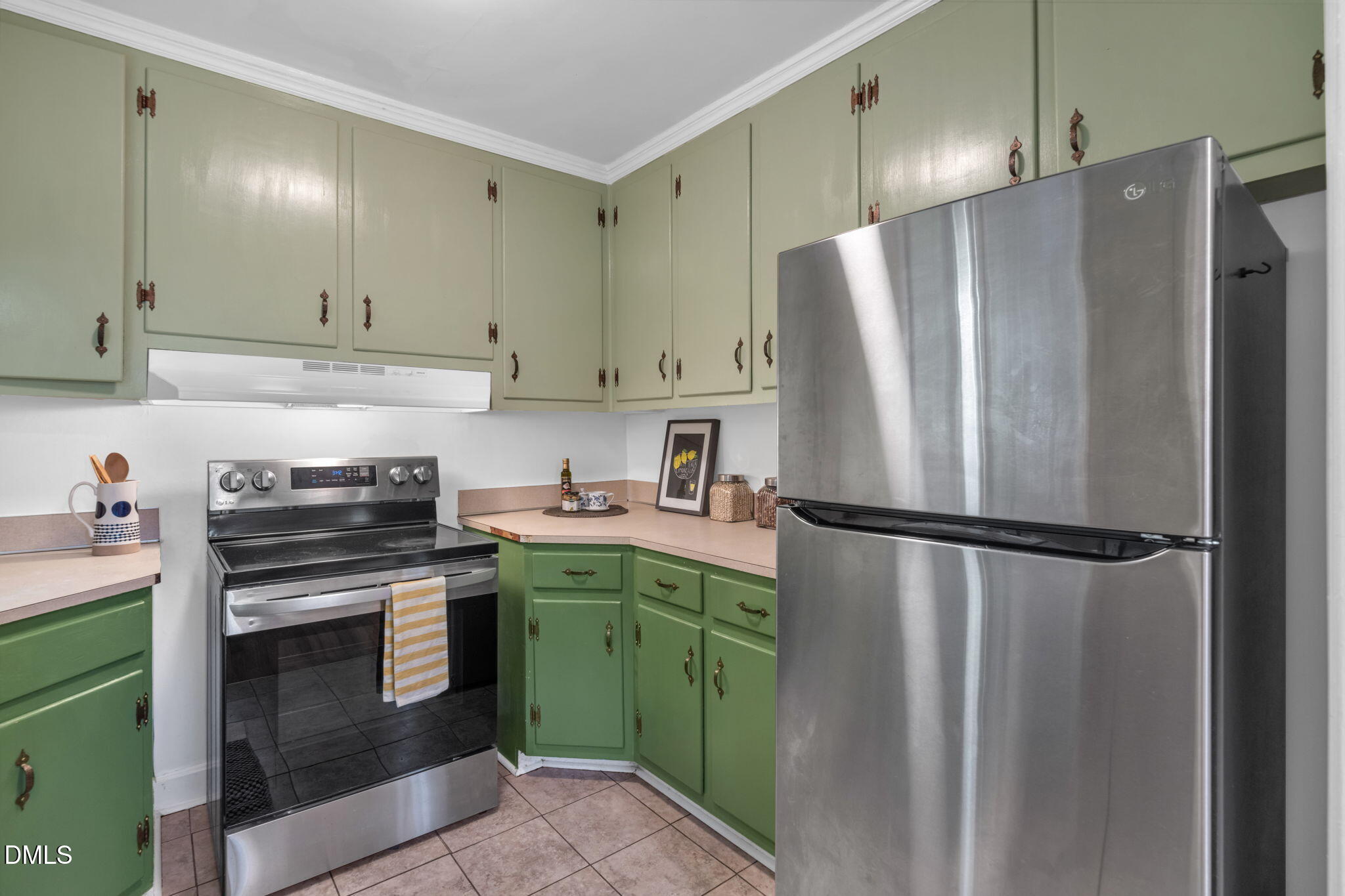 3708 Knollwood Drive