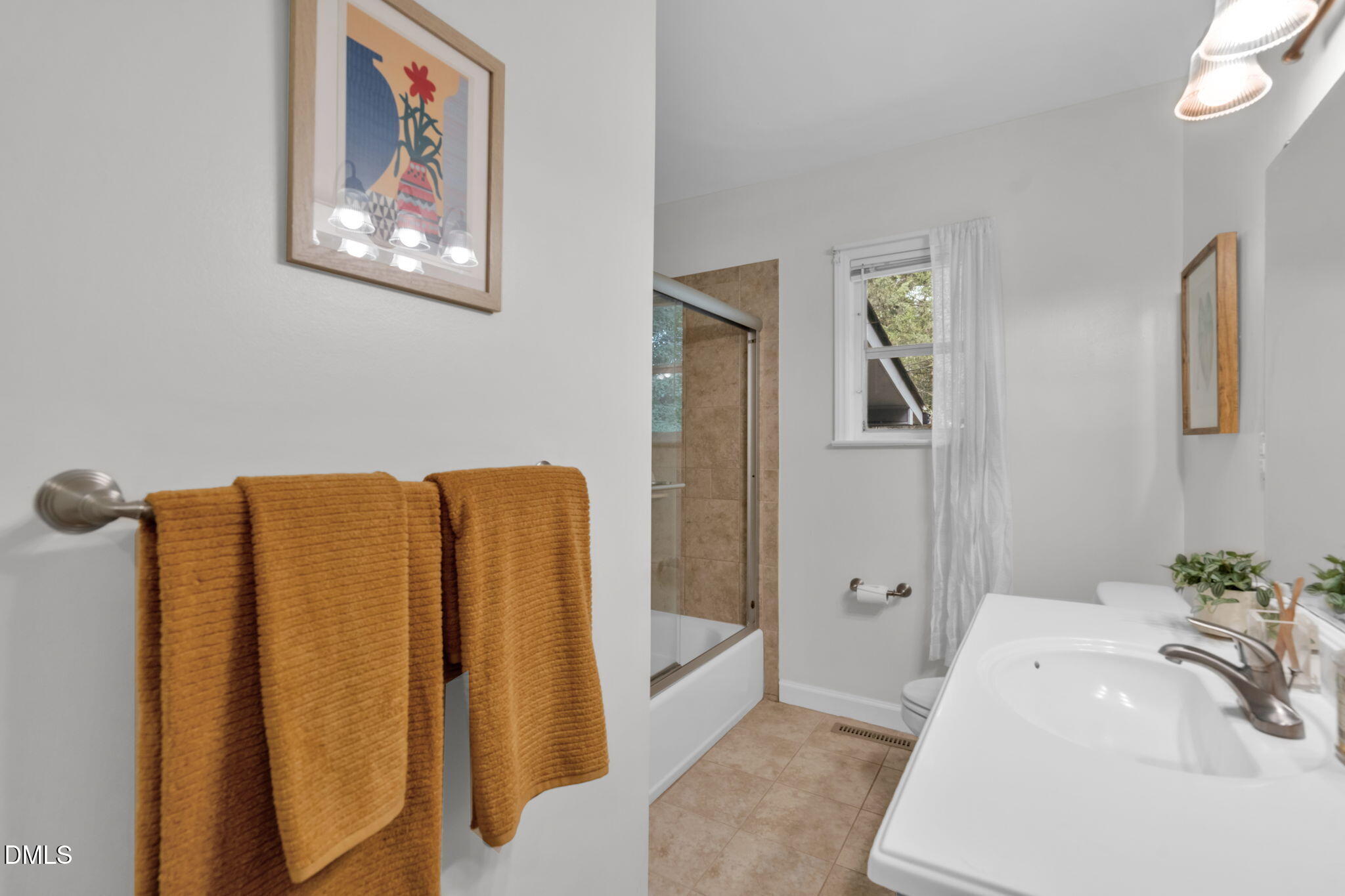 3708 Knollwood Drive