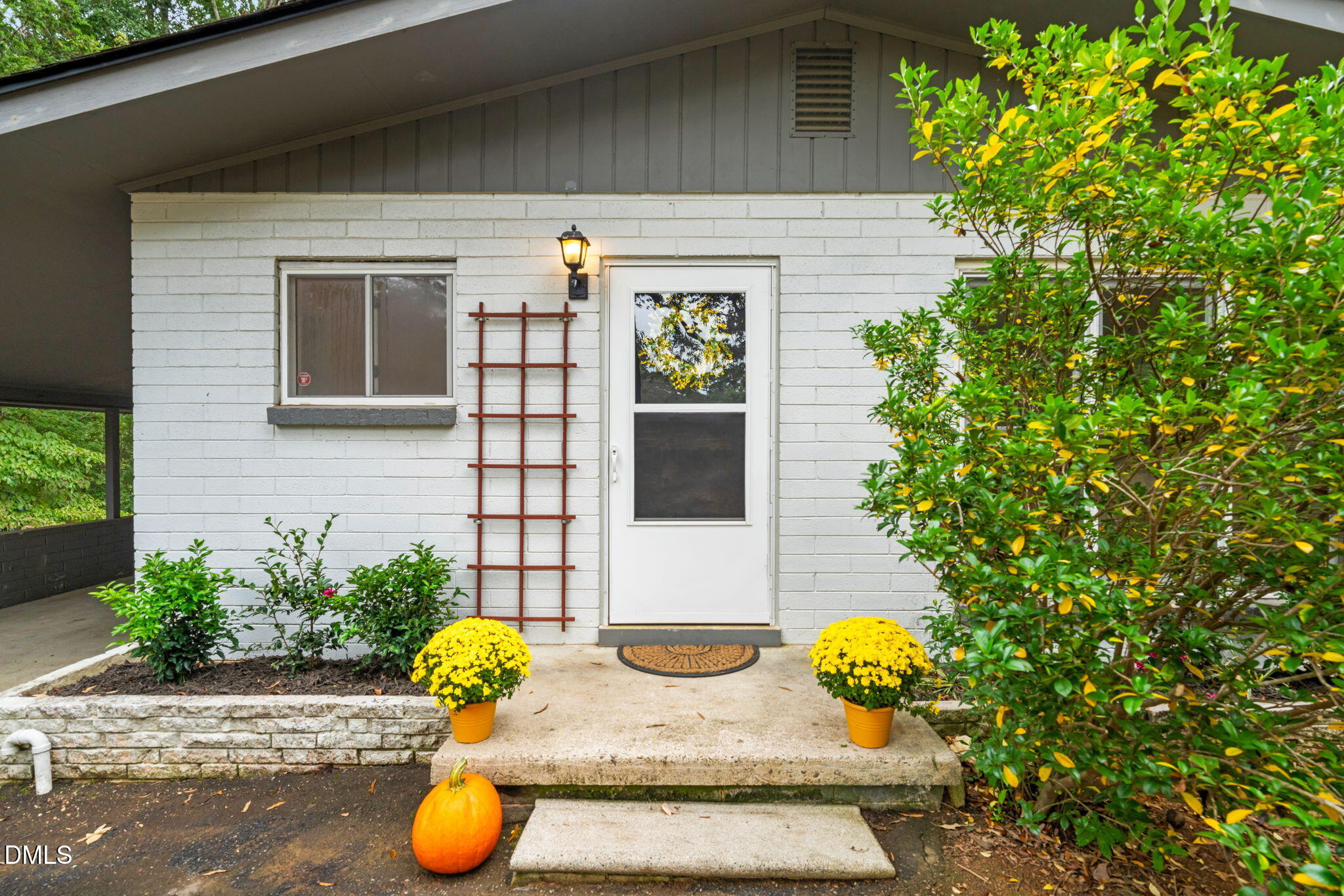 3708 Knollwood Drive