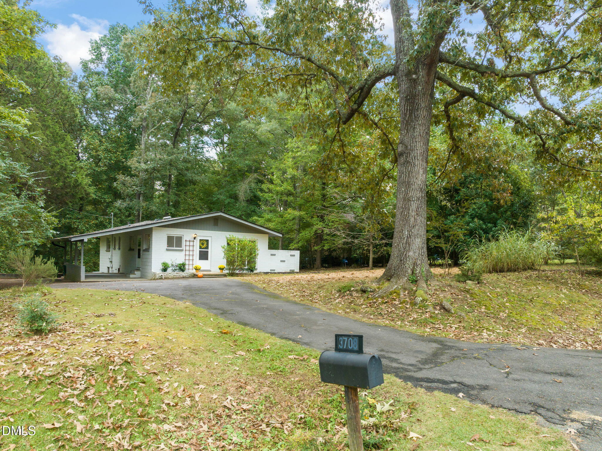 3708 Knollwood Drive