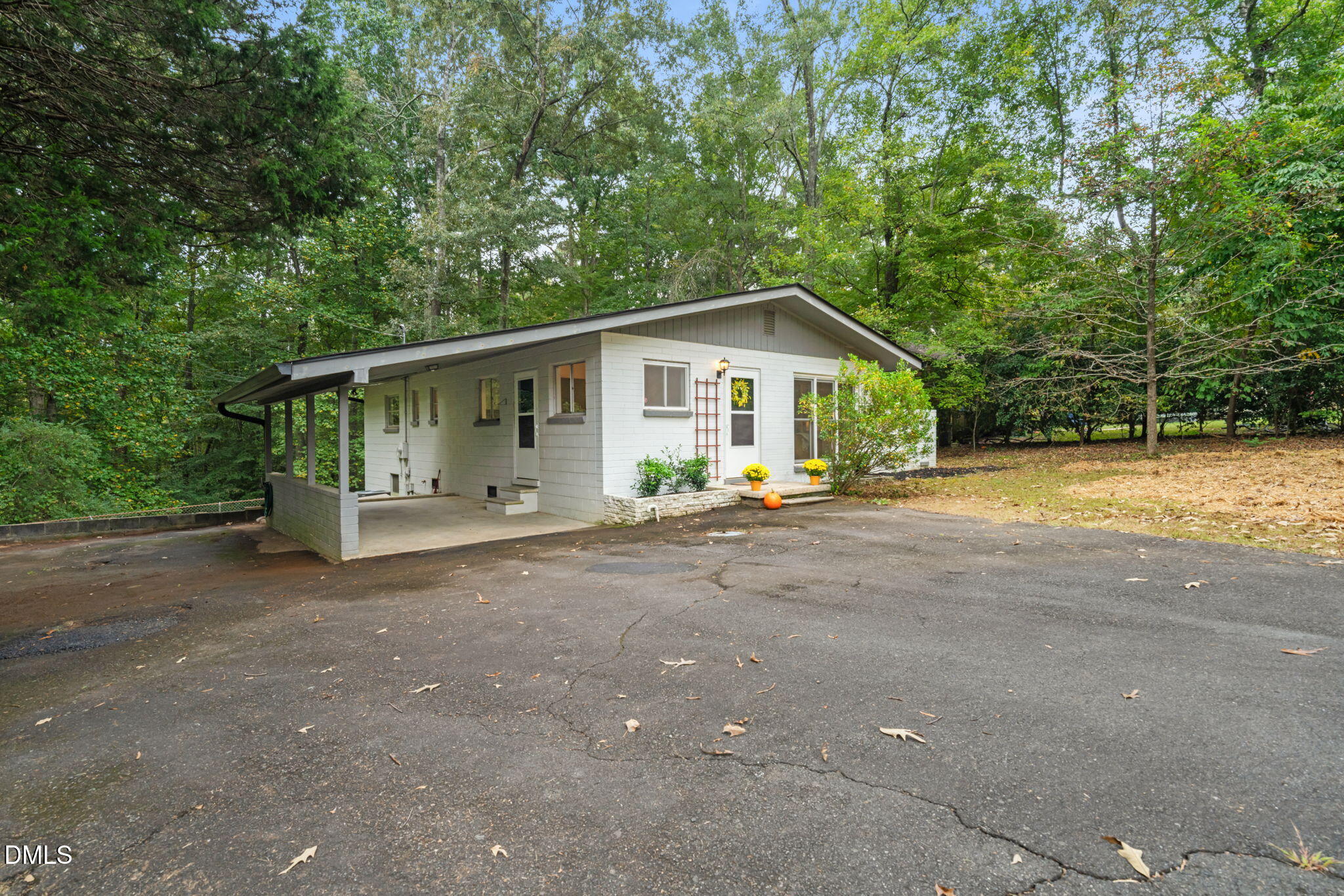 3708 Knollwood Drive