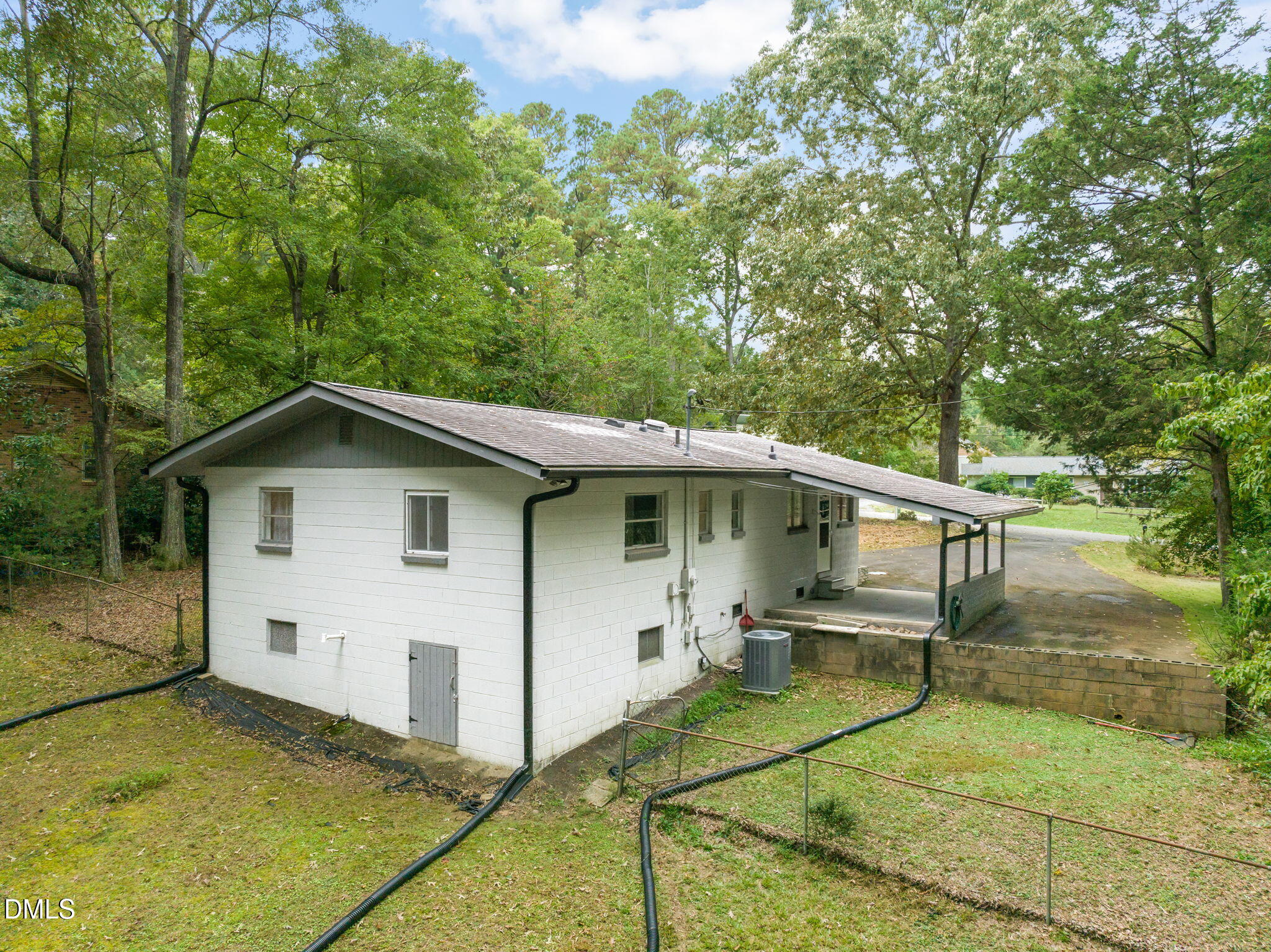 3708 Knollwood Drive