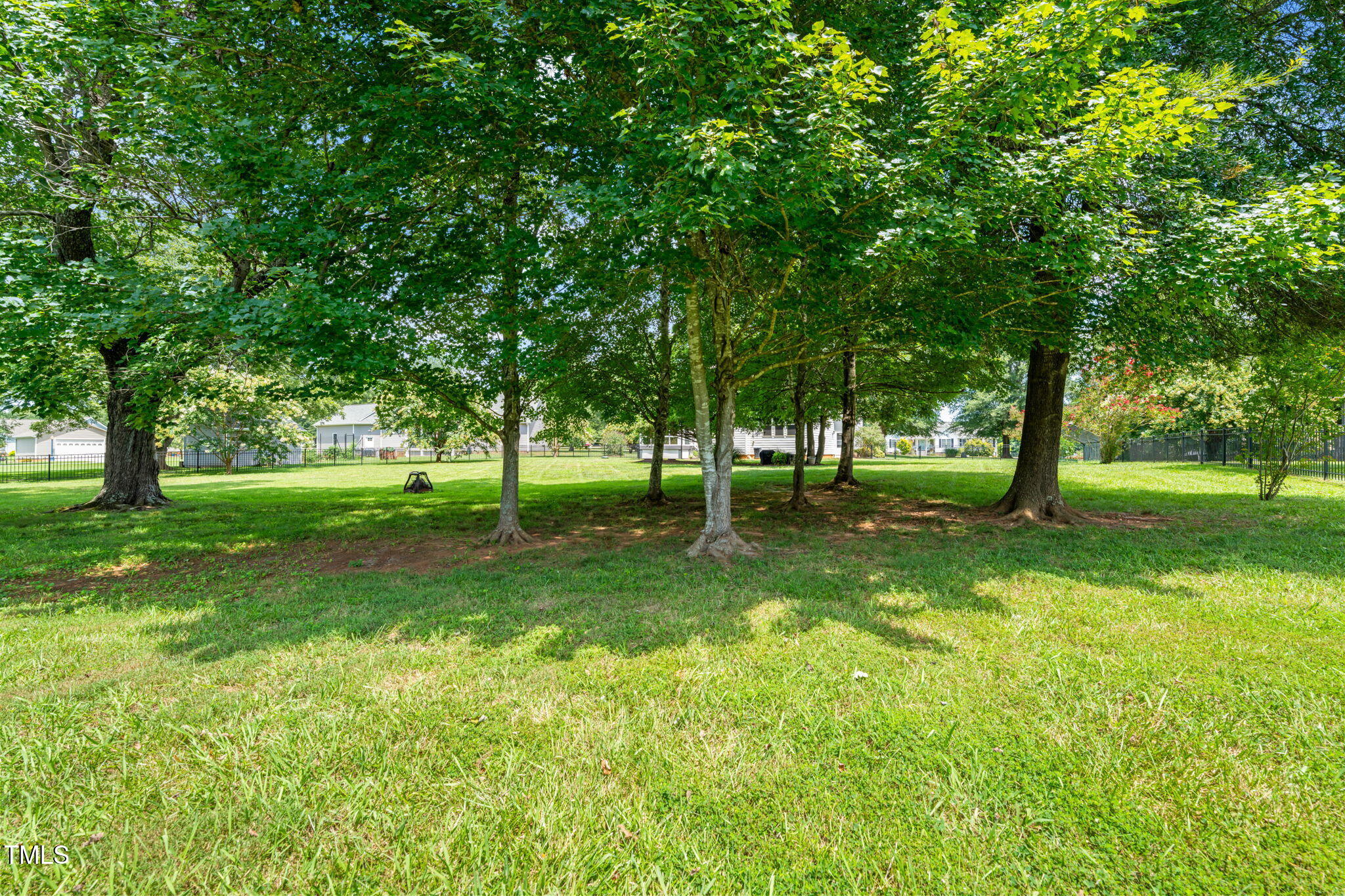 503 Sunglow Court