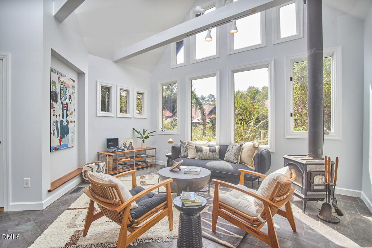 133 Circadian Way