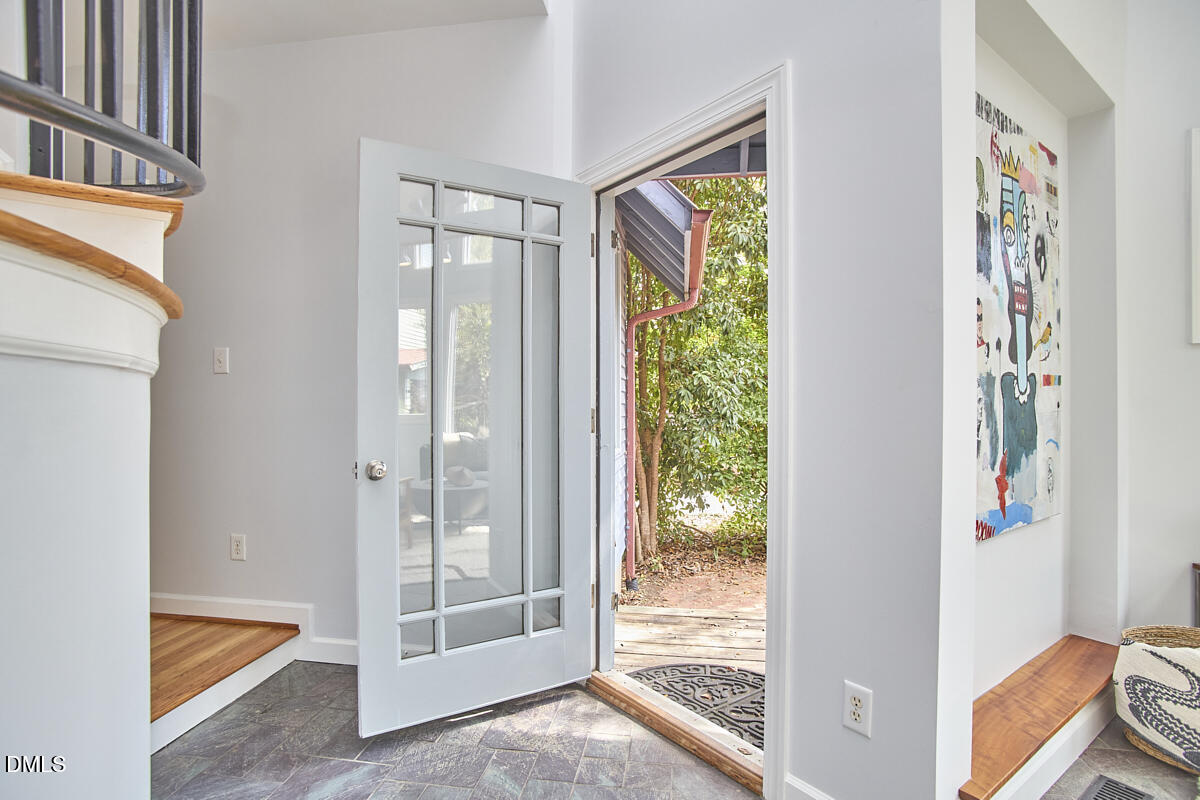 133 Circadian Way