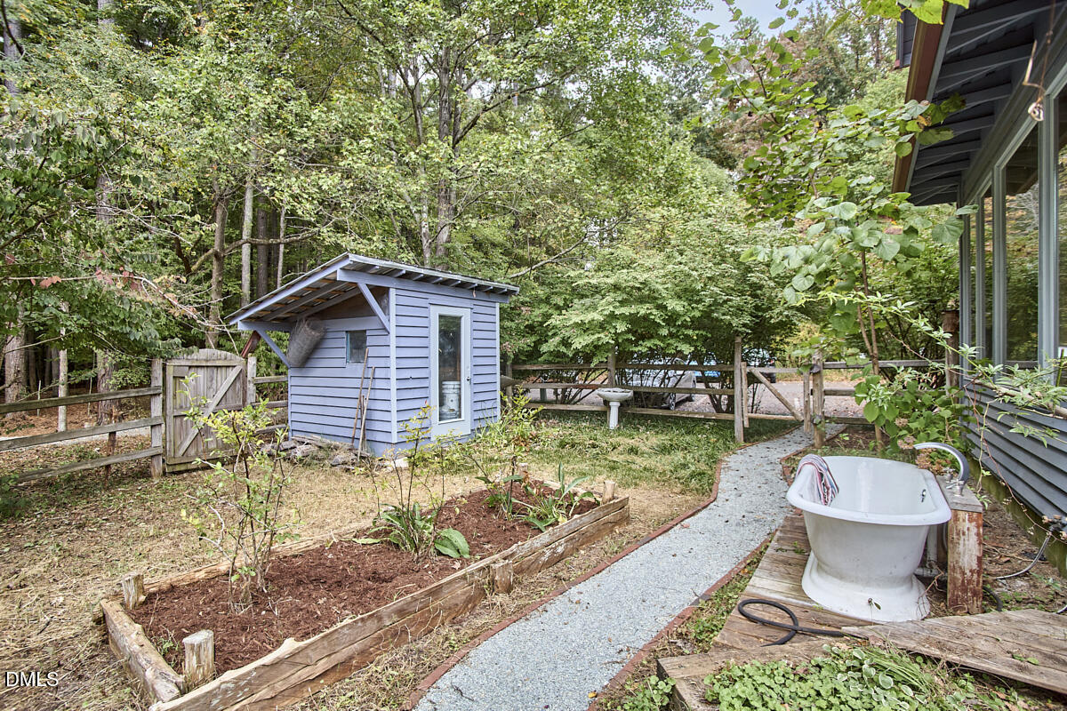 133 Circadian Way