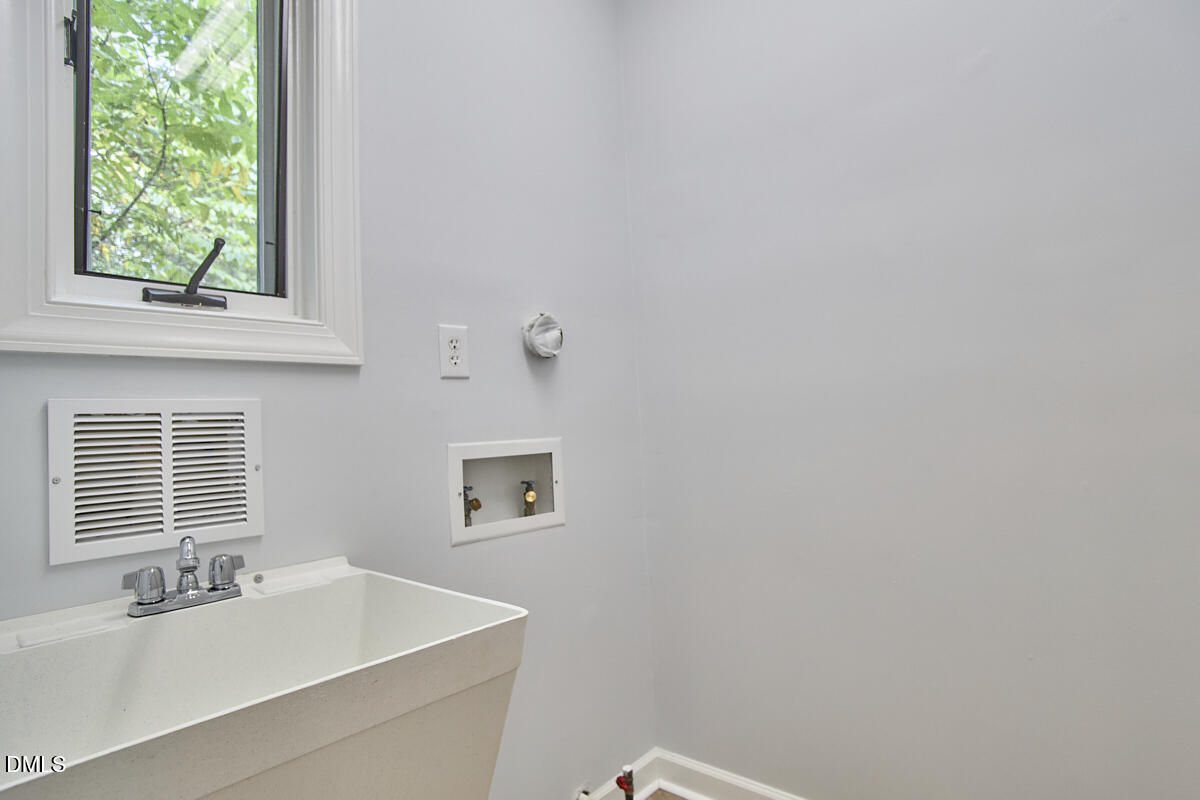 133 Circadian Way