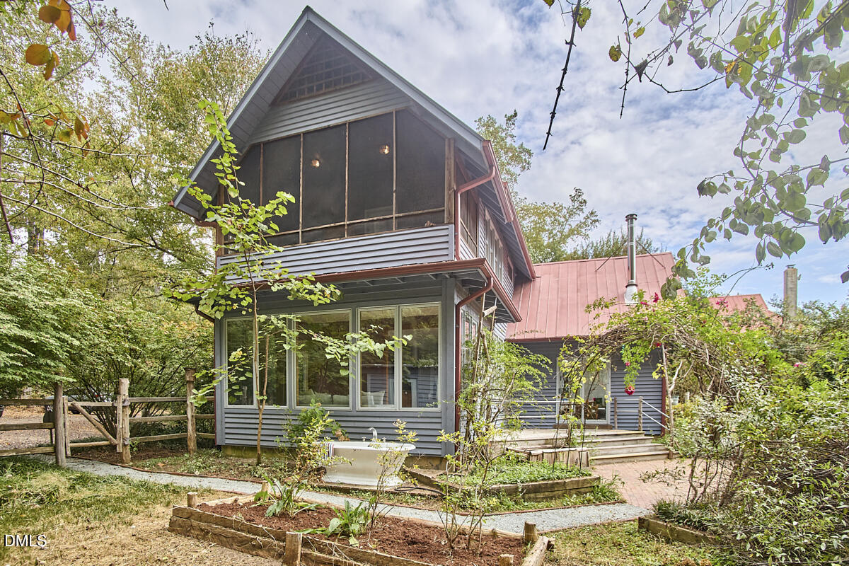 133 Circadian Way