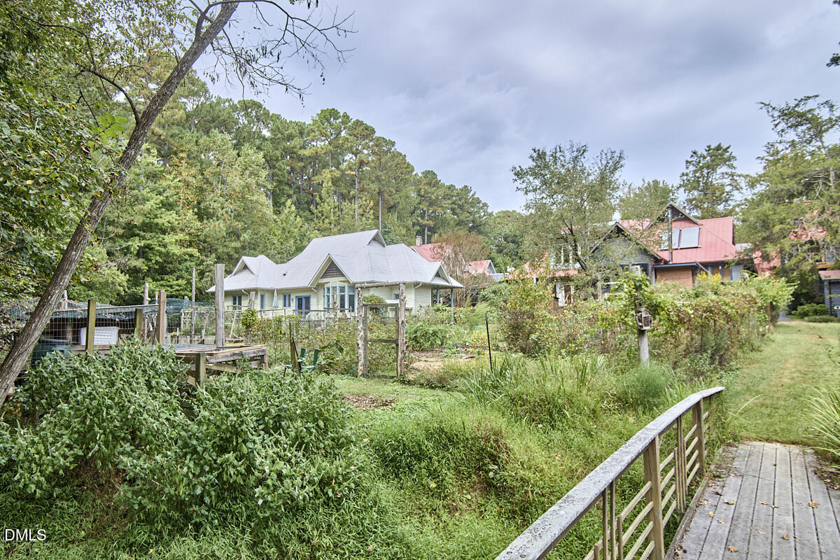 133 Circadian Way