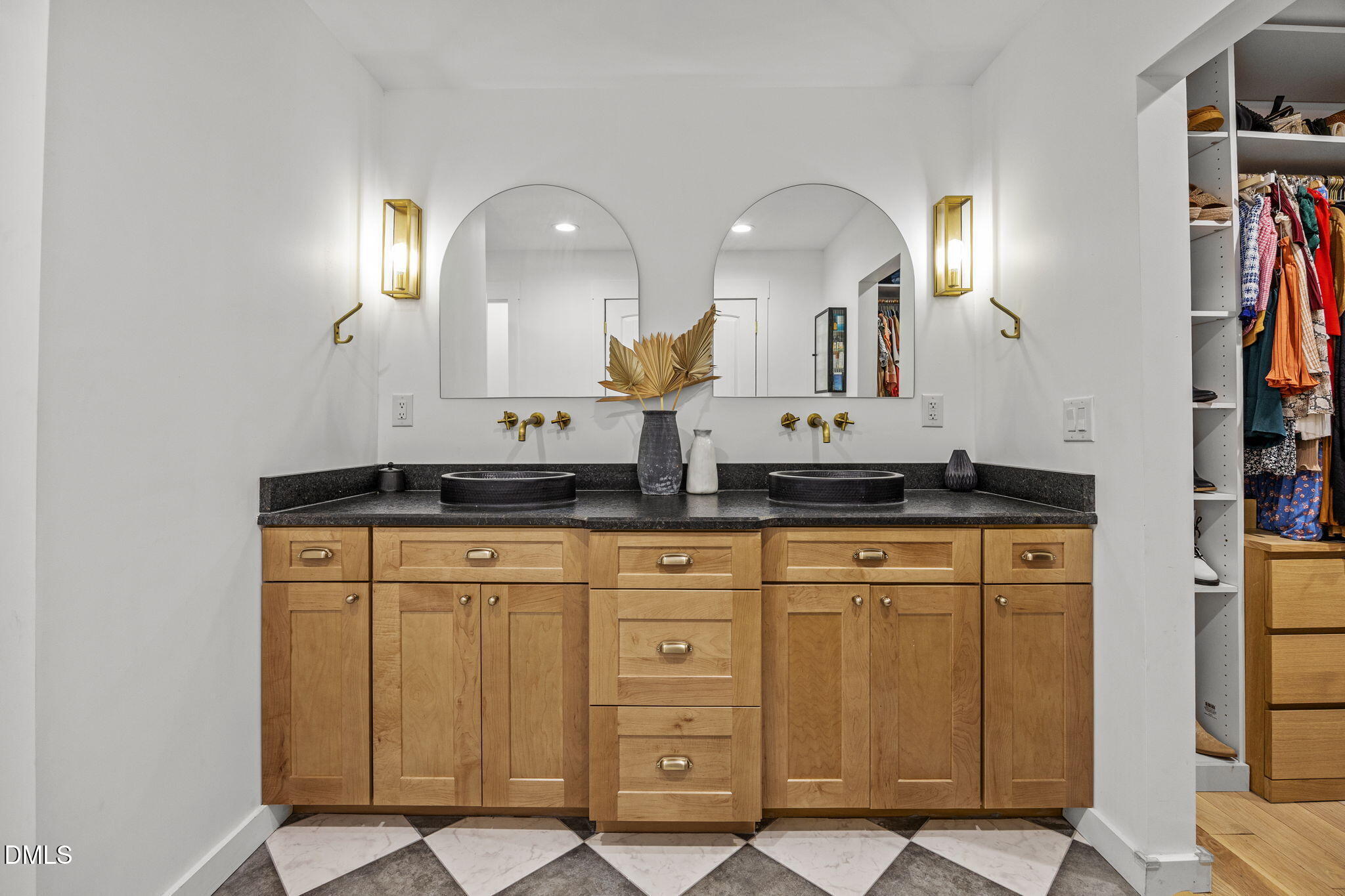 320 Dewitt Smith Road