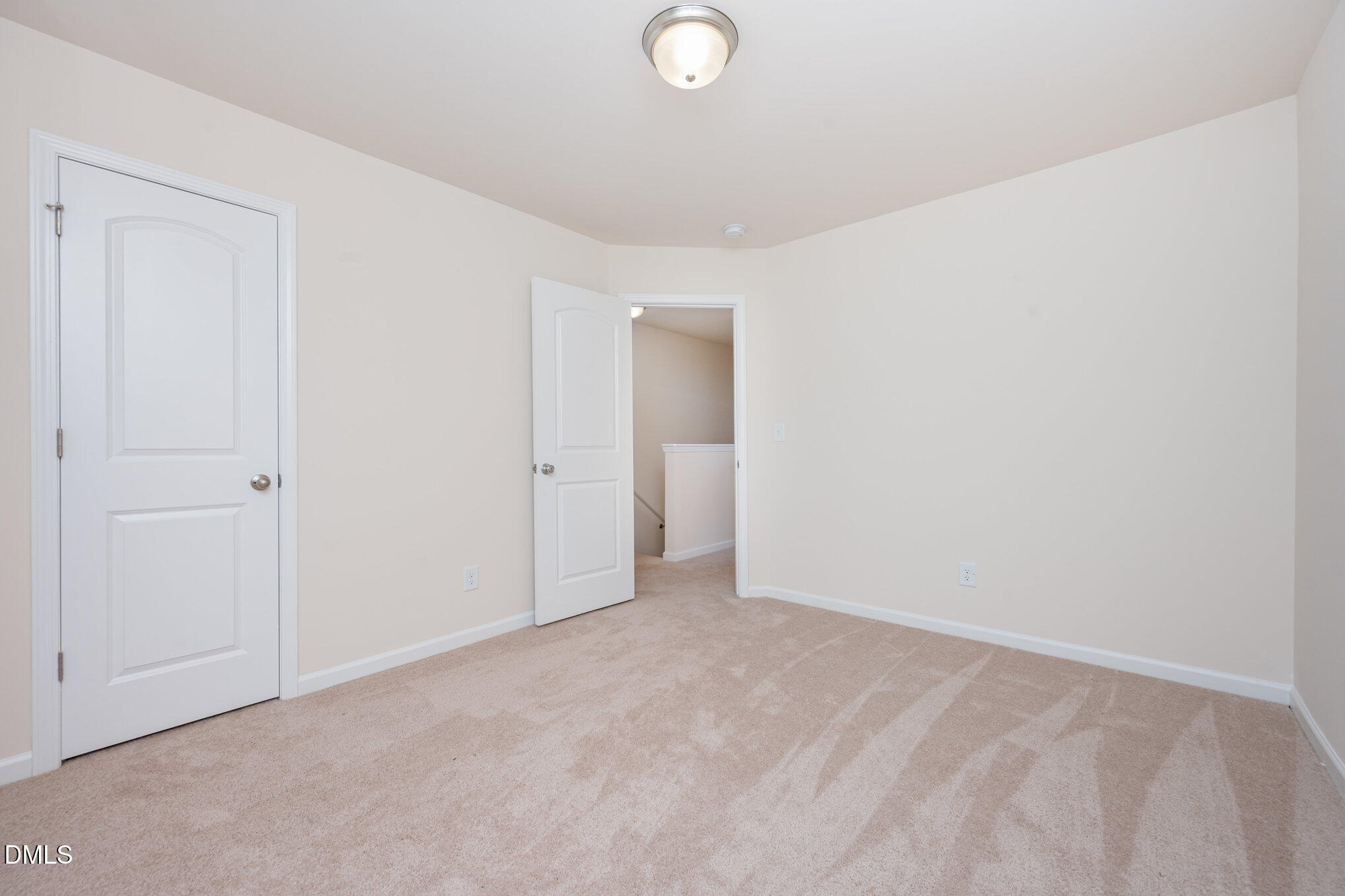 107 Deanne Lane