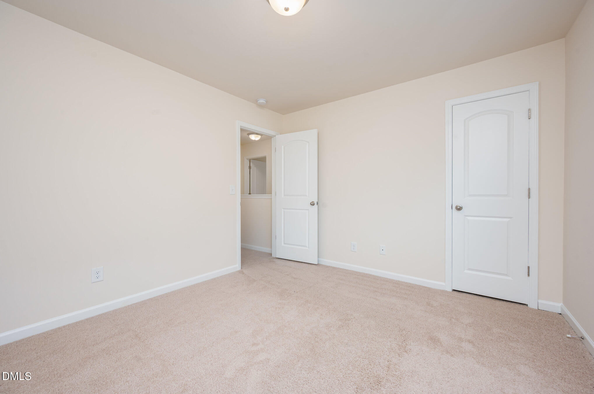 107 Deanne Lane
