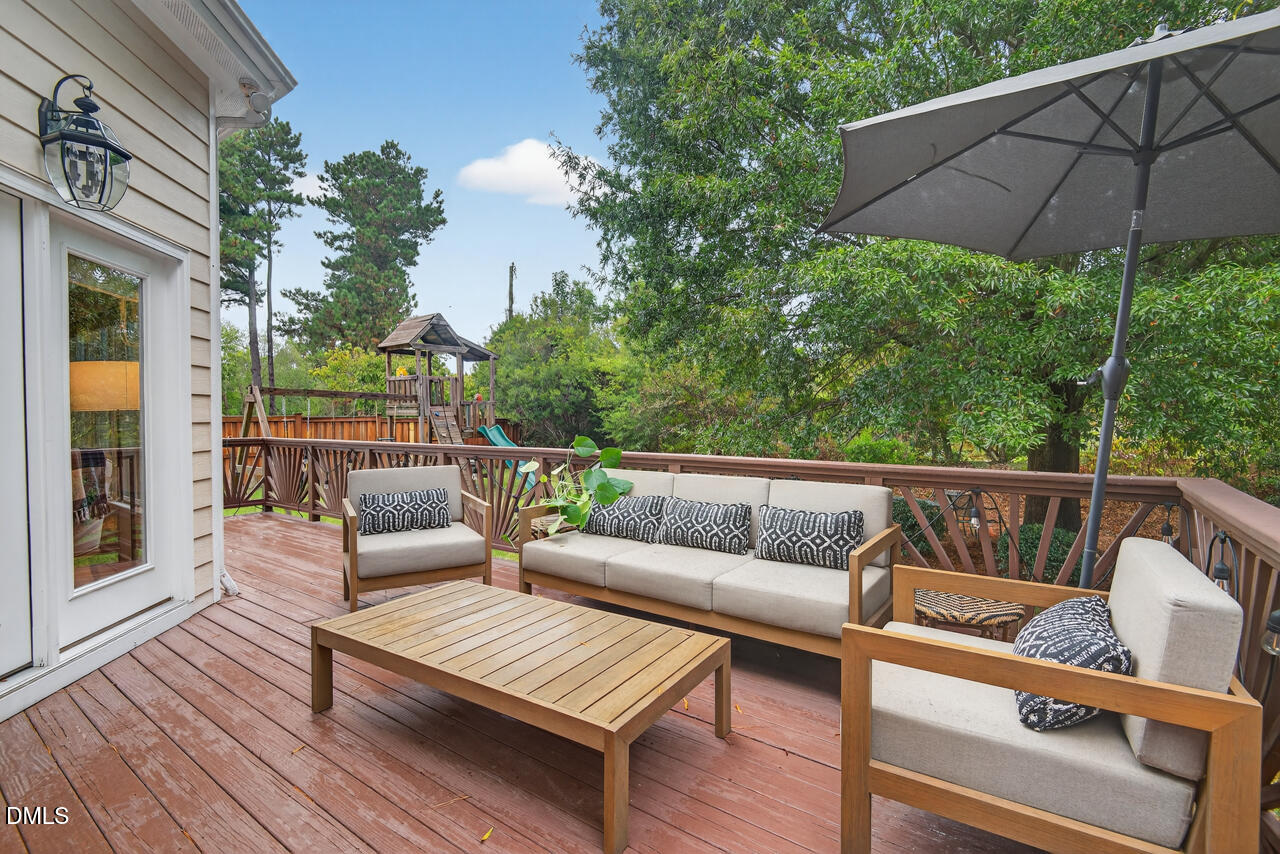 2811 Lindenshire Drive