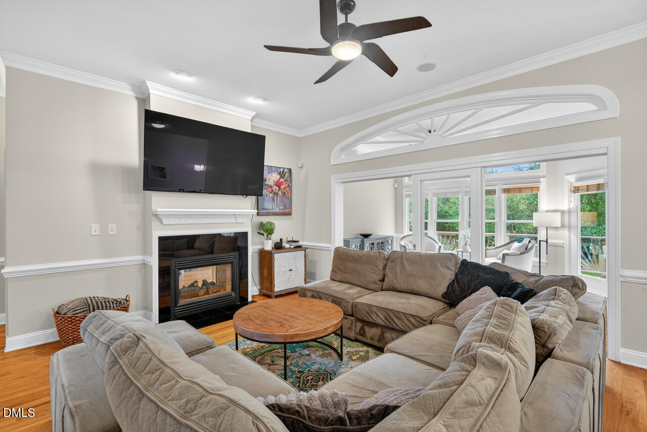2811 Lindenshire Drive