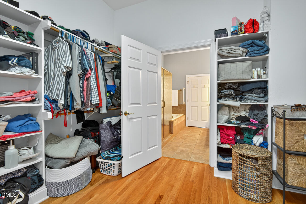 2811 Lindenshire Drive
