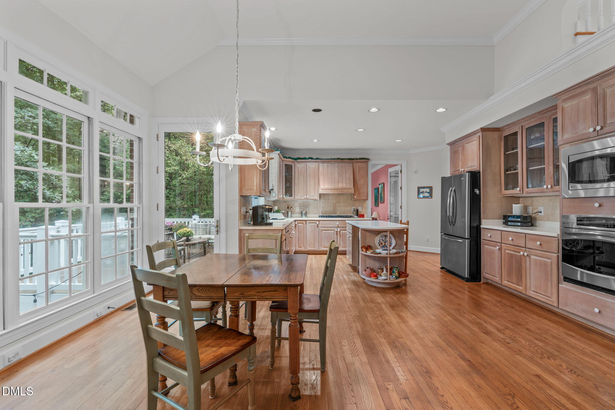 3520 Ridge Road