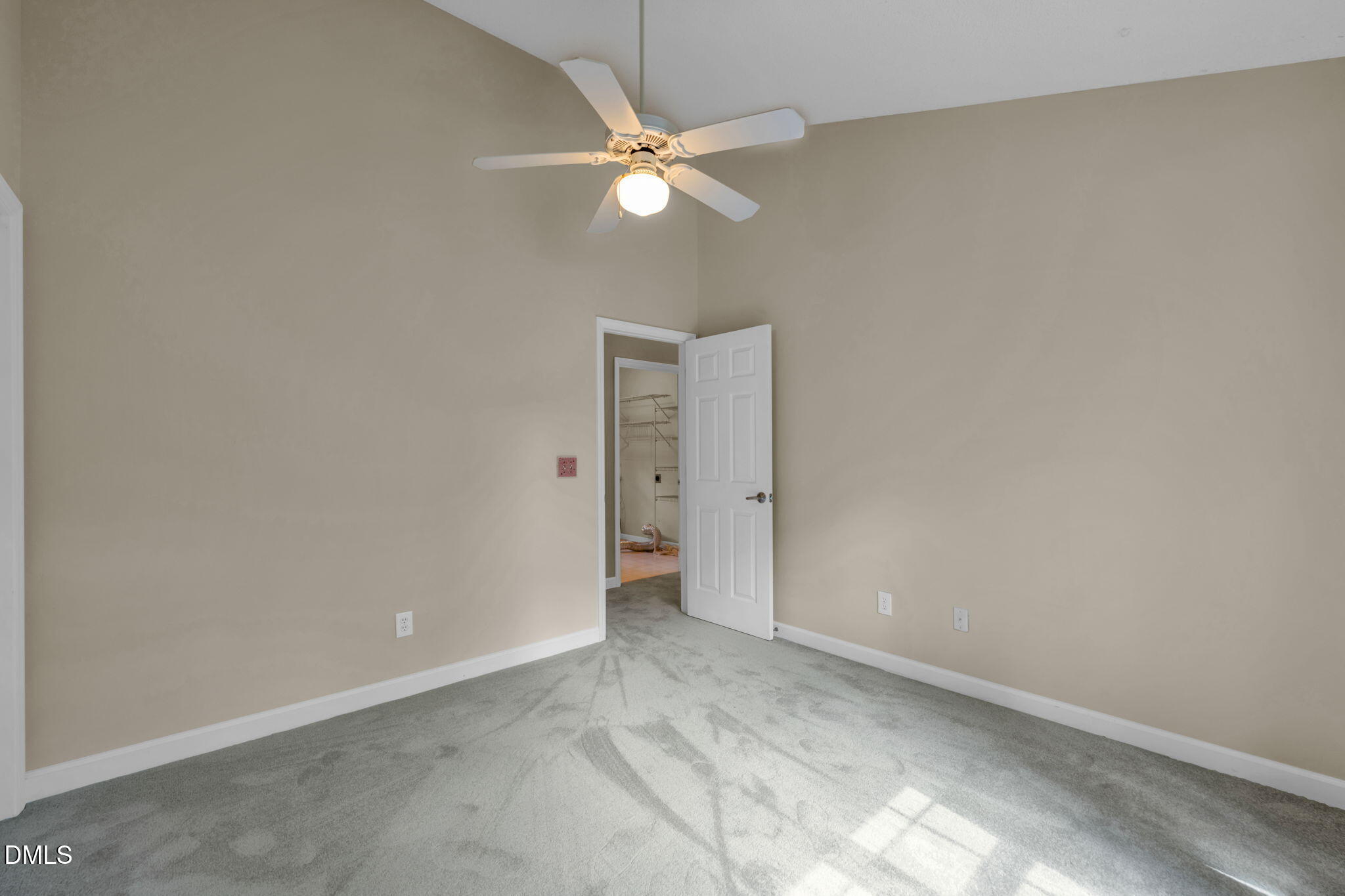 16 Quail Hunt Circle