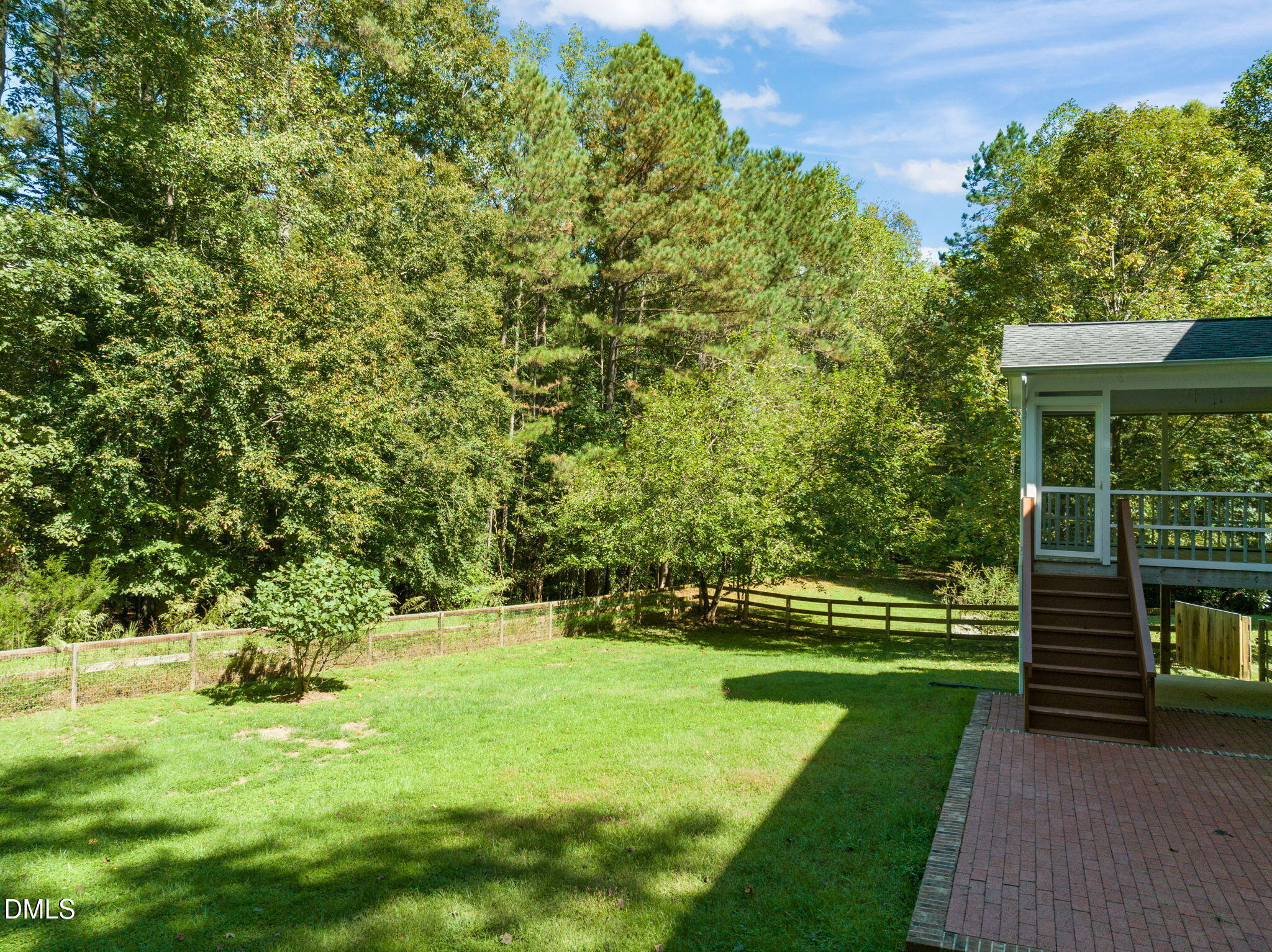 16 Quail Hunt Circle