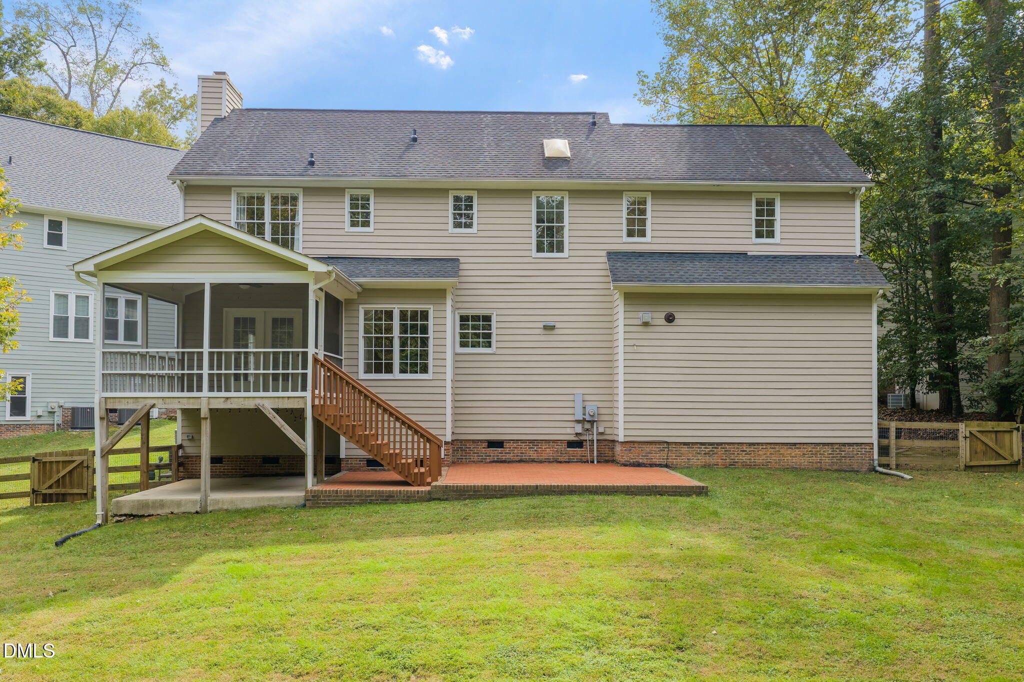 16 Quail Hunt Circle