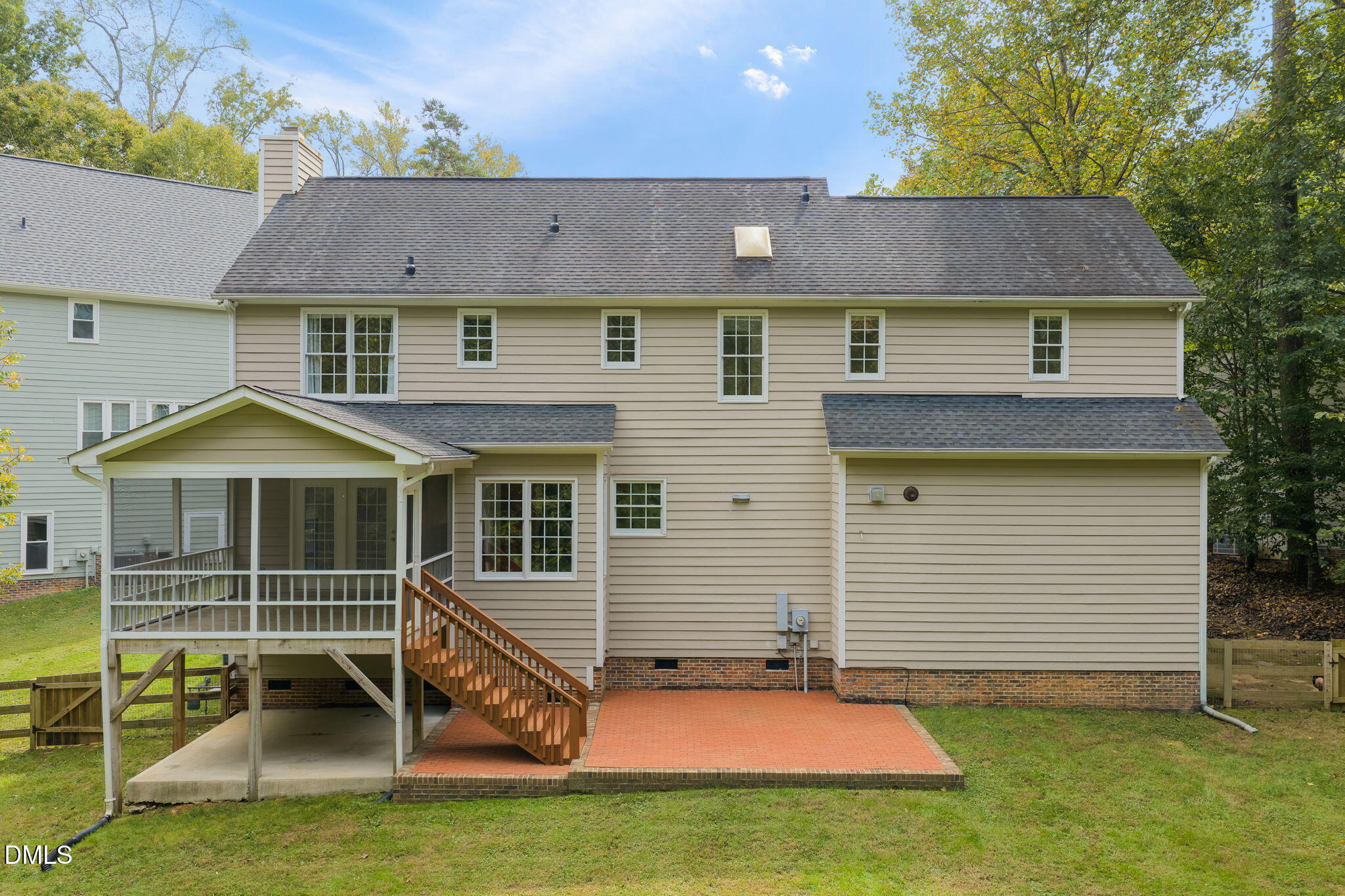 16 Quail Hunt Circle