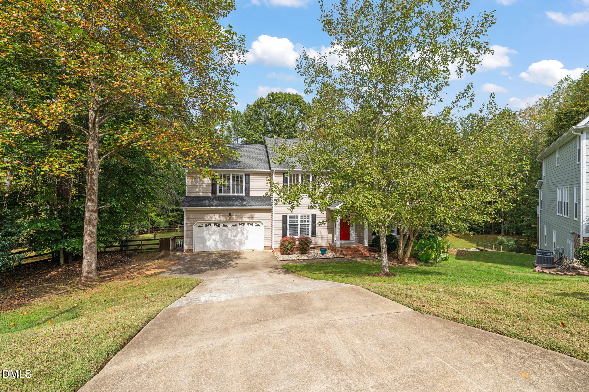 16 Quail Hunt Circle