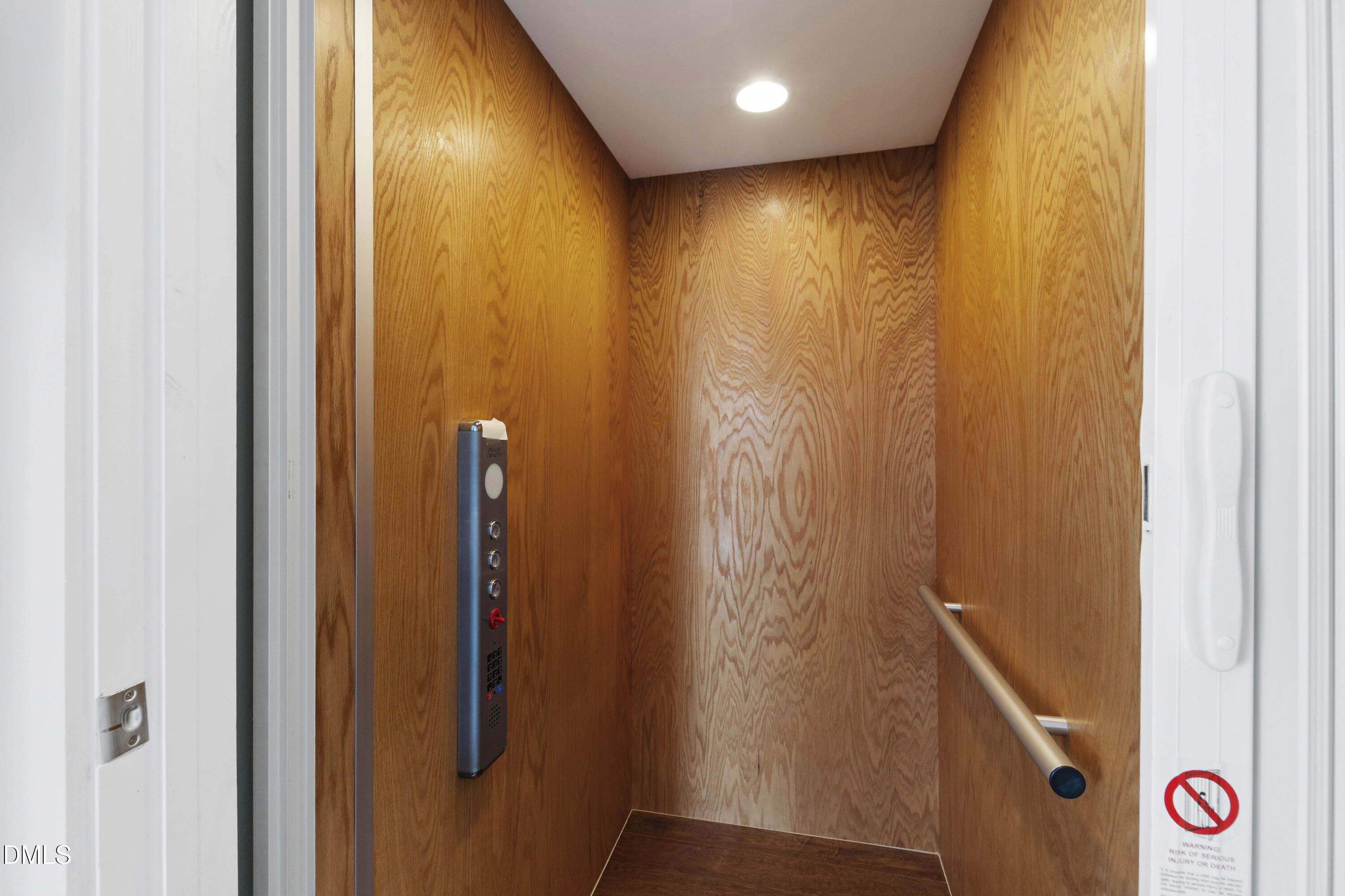 140 W Franklin Street Unit 703