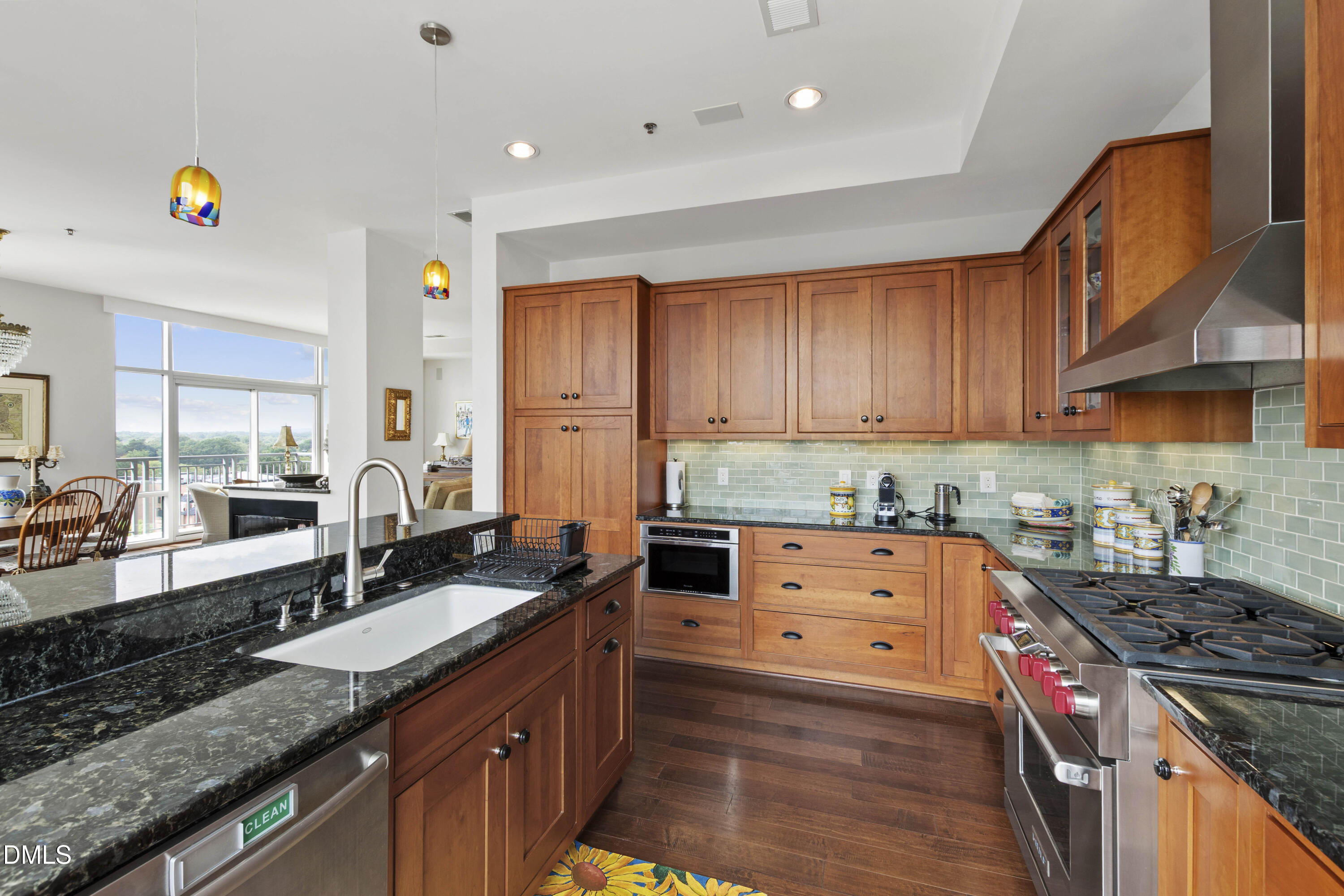 140 W Franklin Street Unit 703