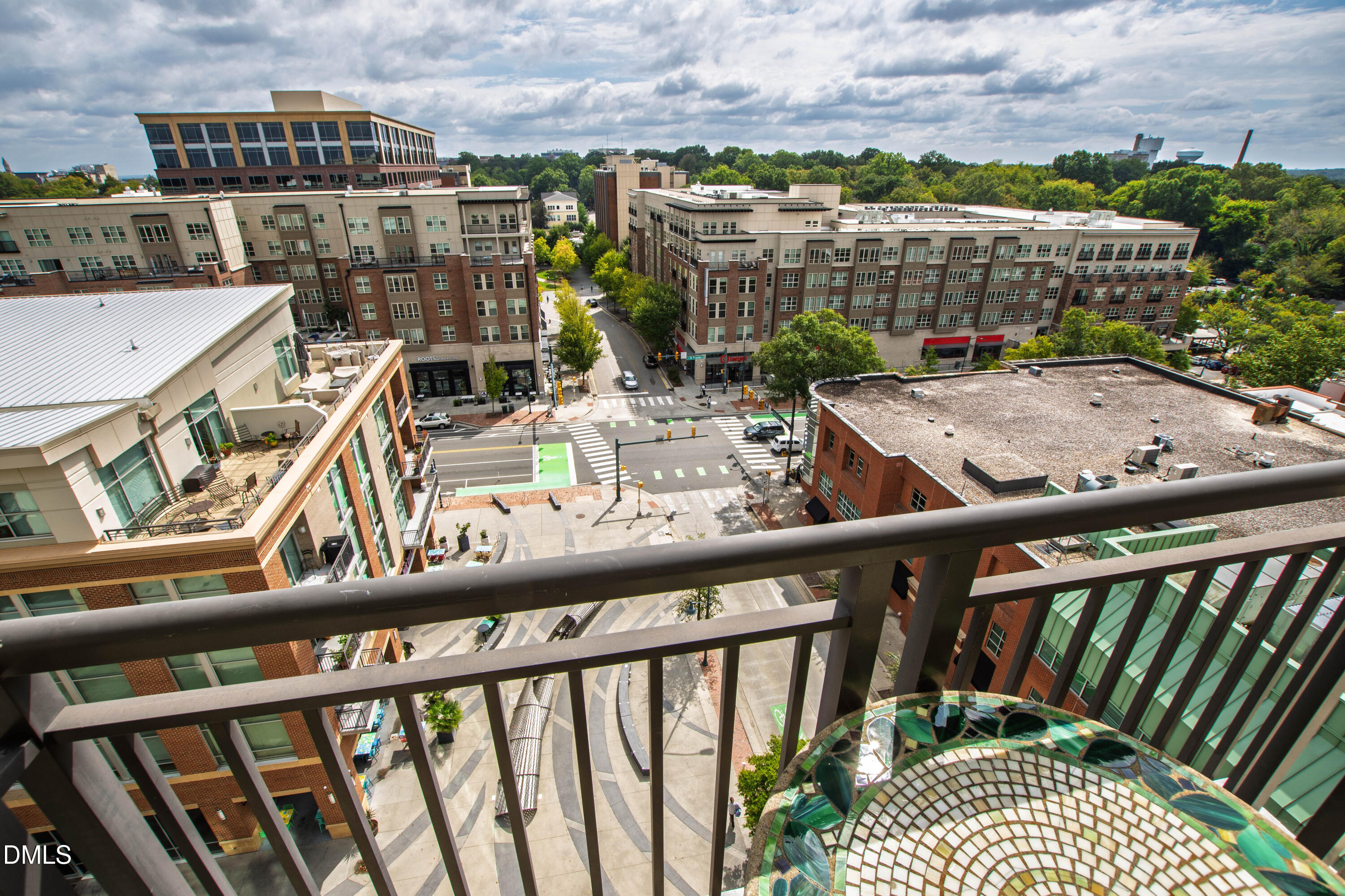 140 W Franklin Street Unit 703