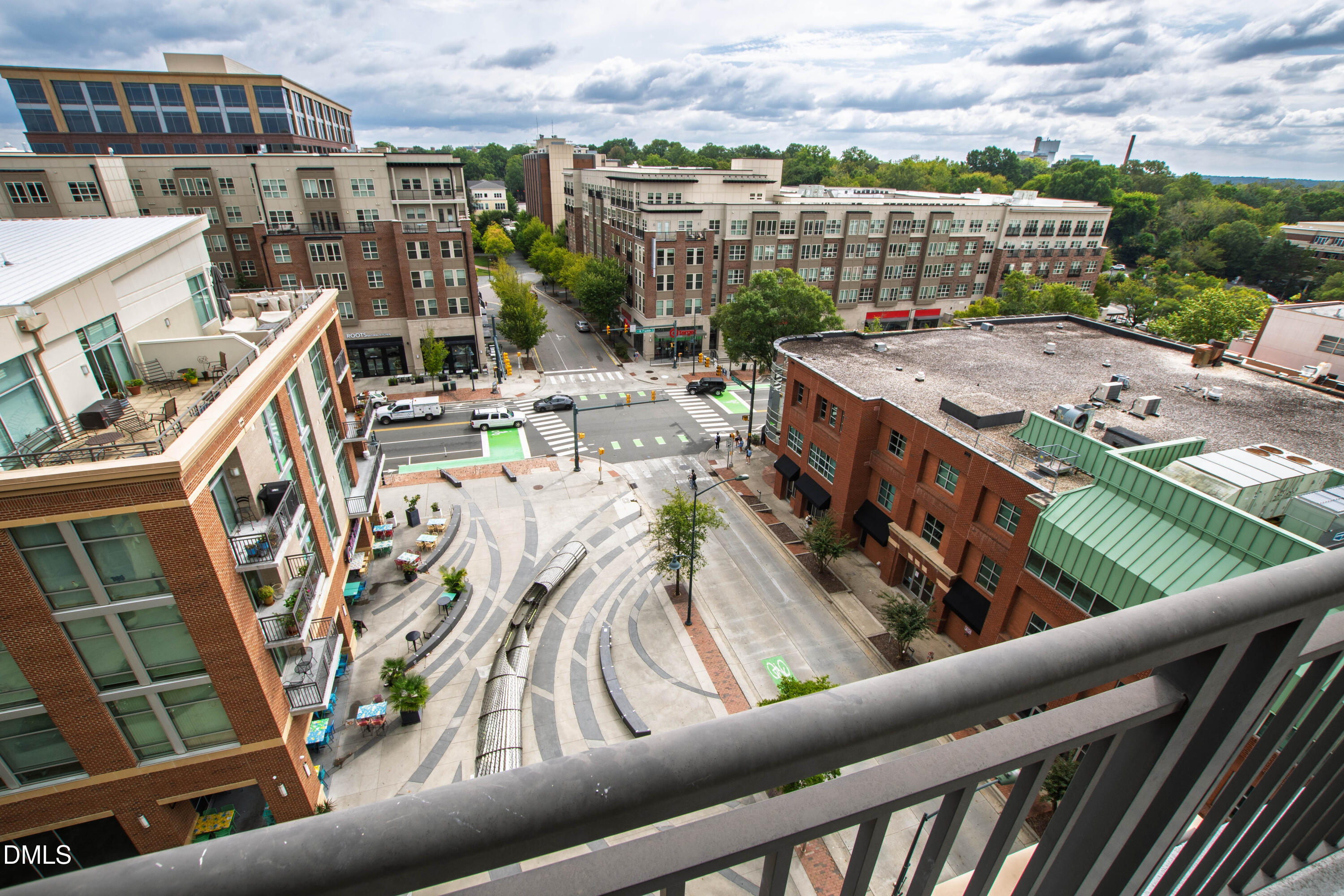 140 W Franklin Street Unit 703