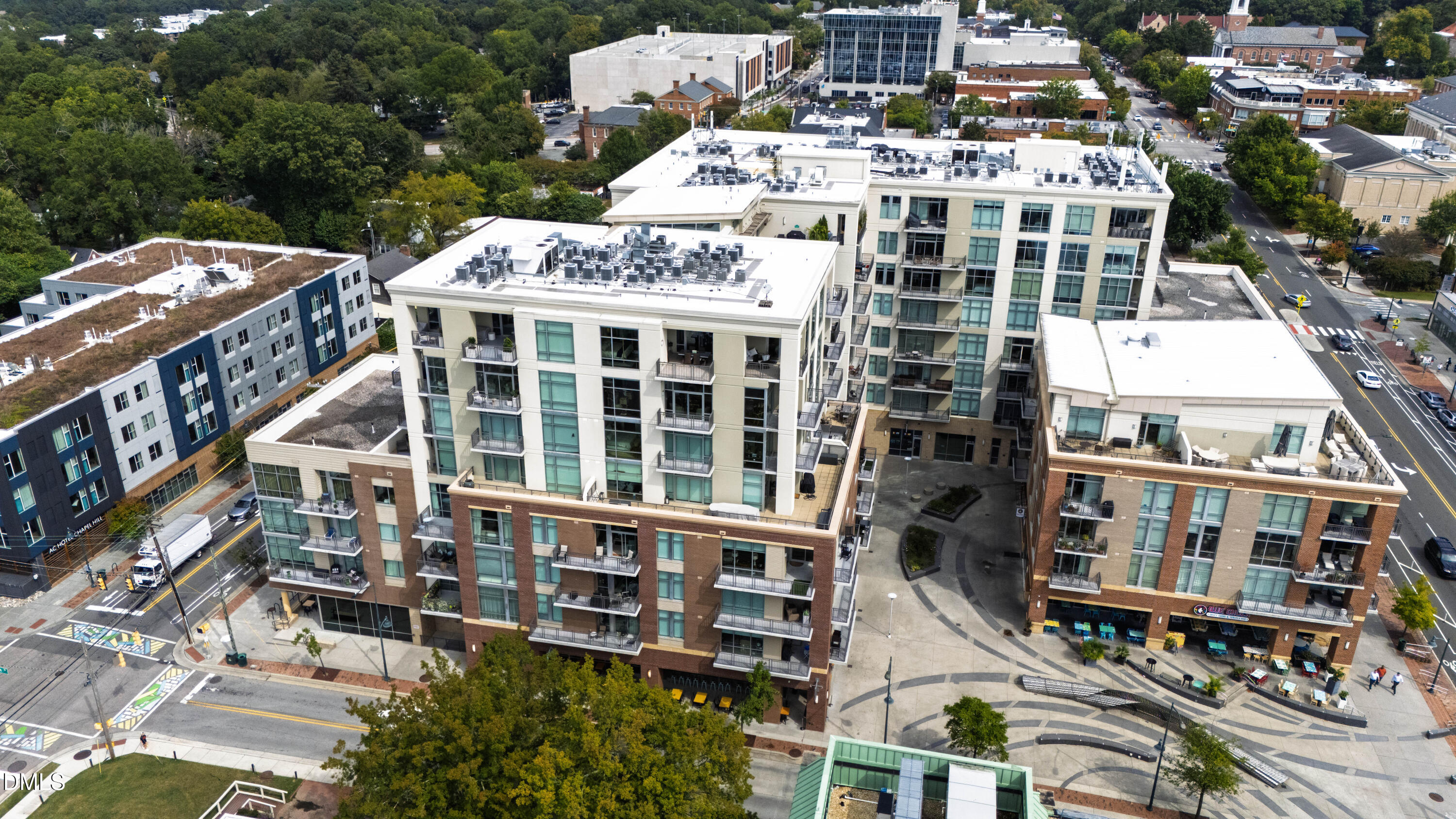 140 W Franklin Street Unit 703