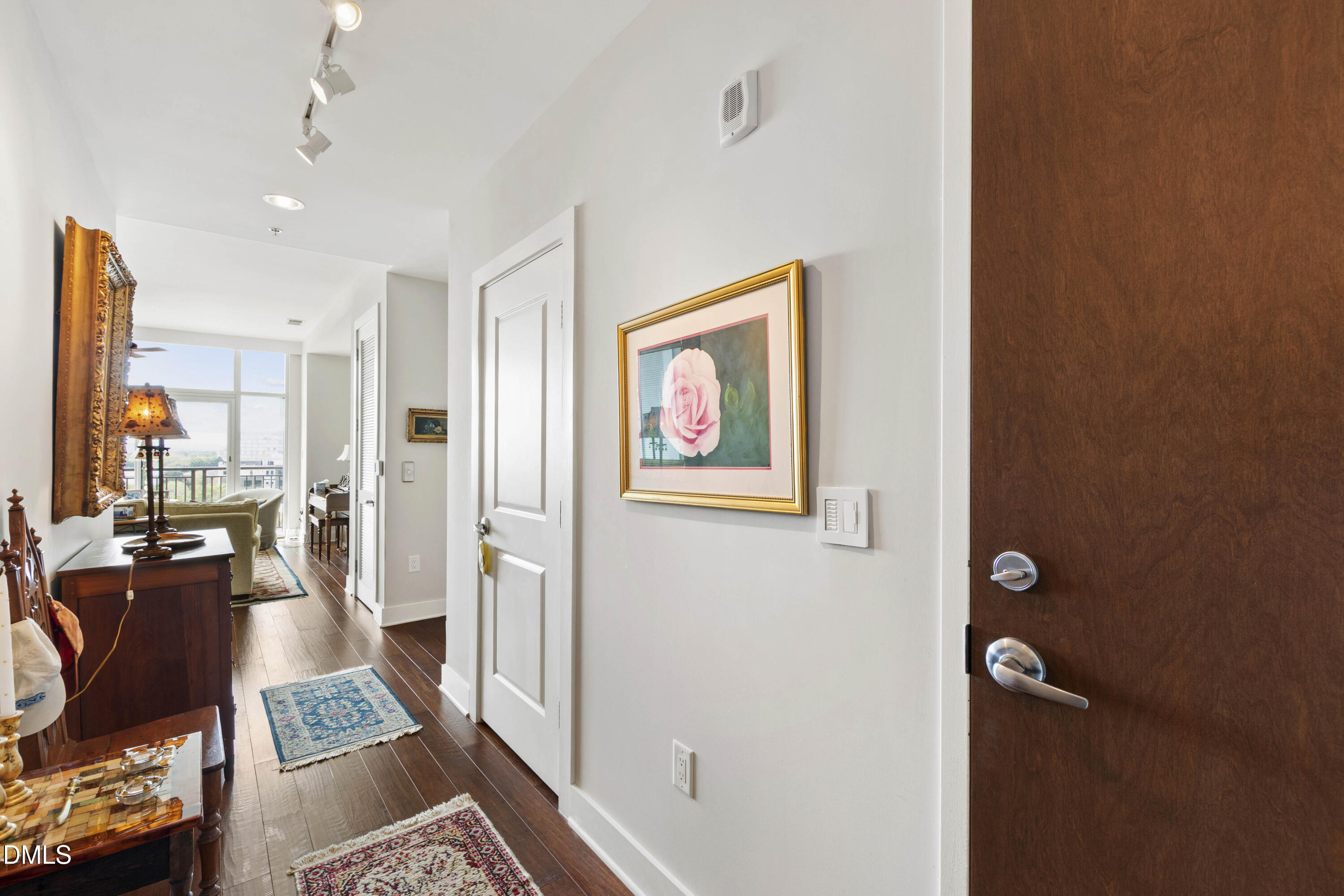 140 W Franklin Street Unit 703