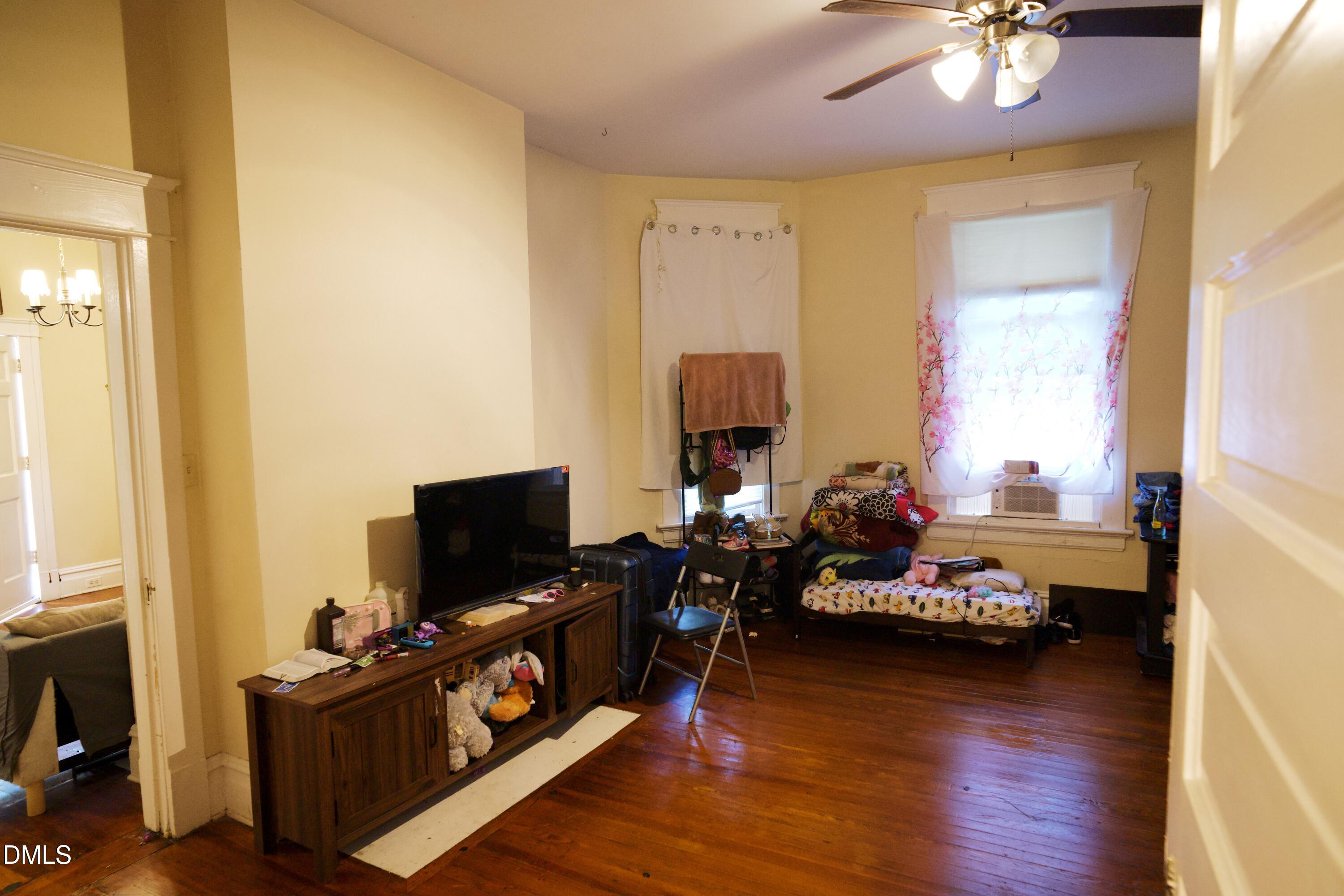 1113 Camden Avenue Avenue