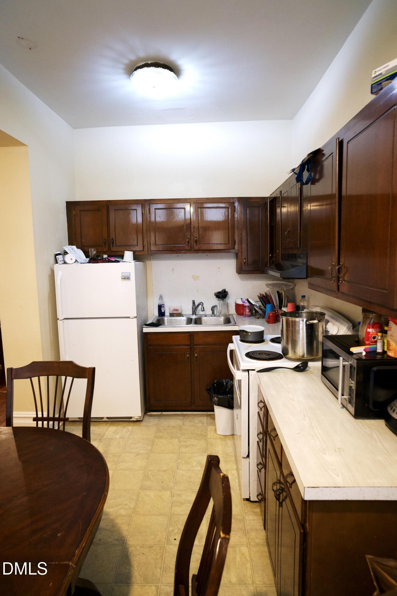 1113 Camden Avenue Avenue