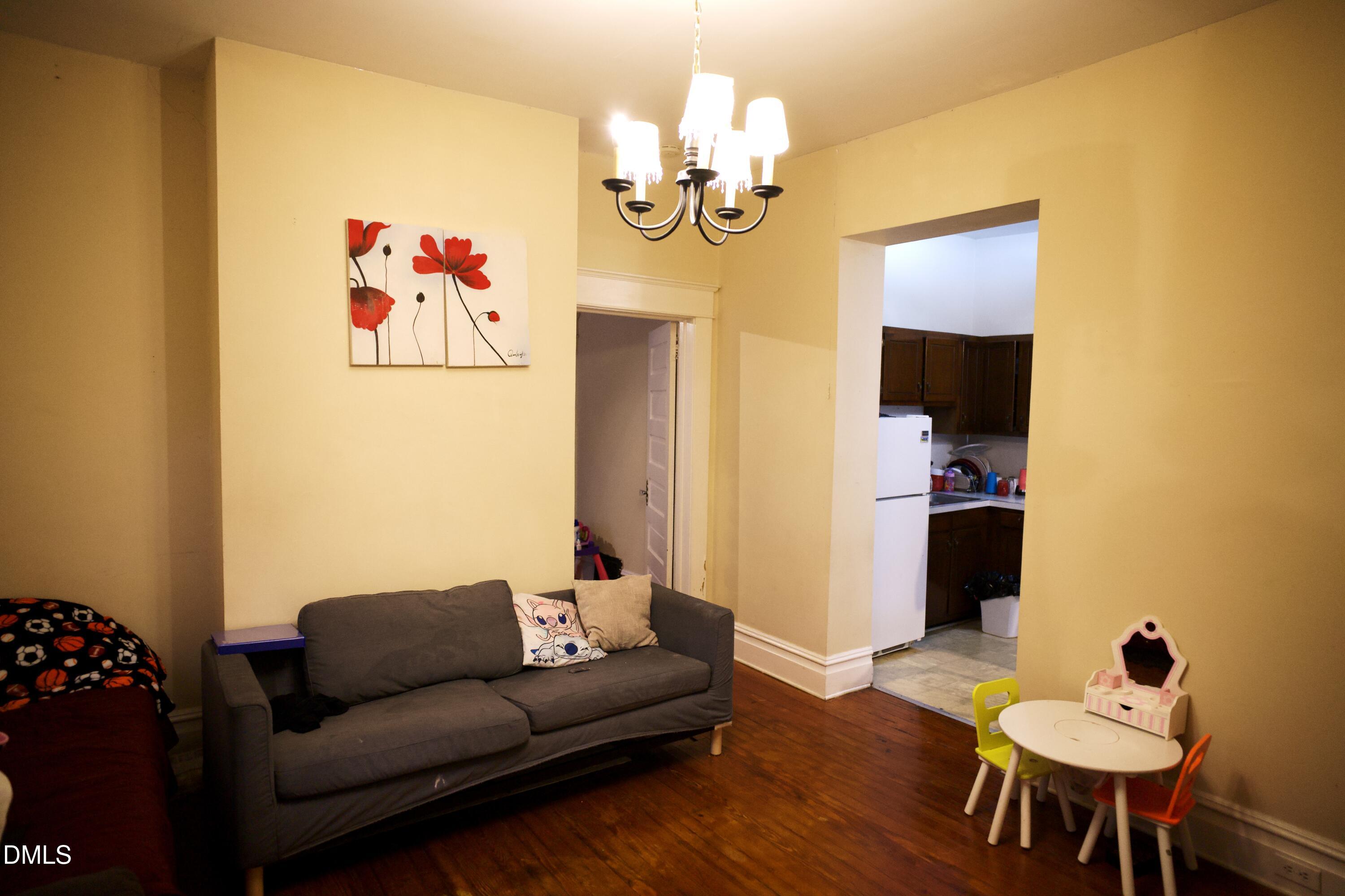 1113 Camden Avenue Avenue