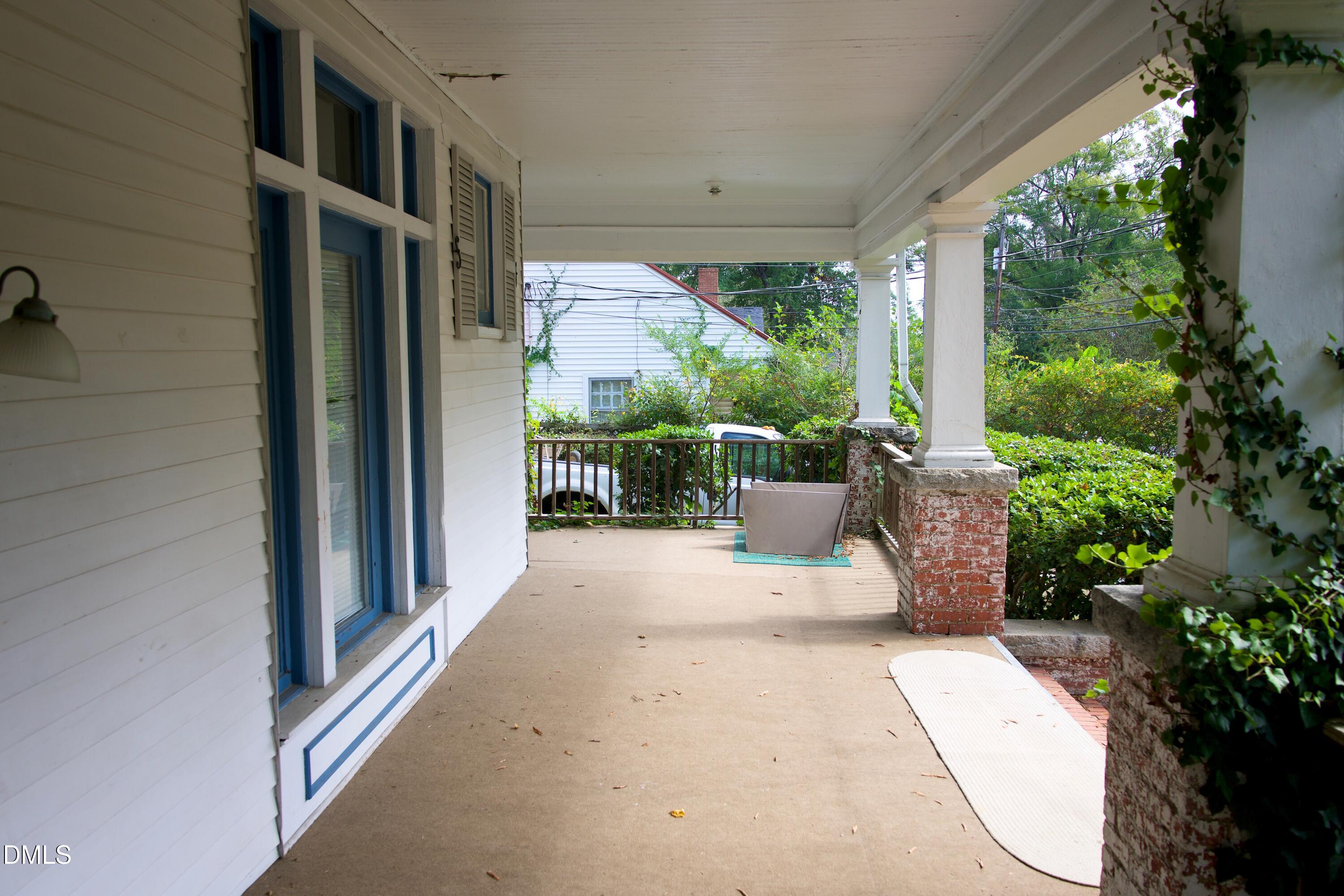 1113 Camden Avenue Avenue