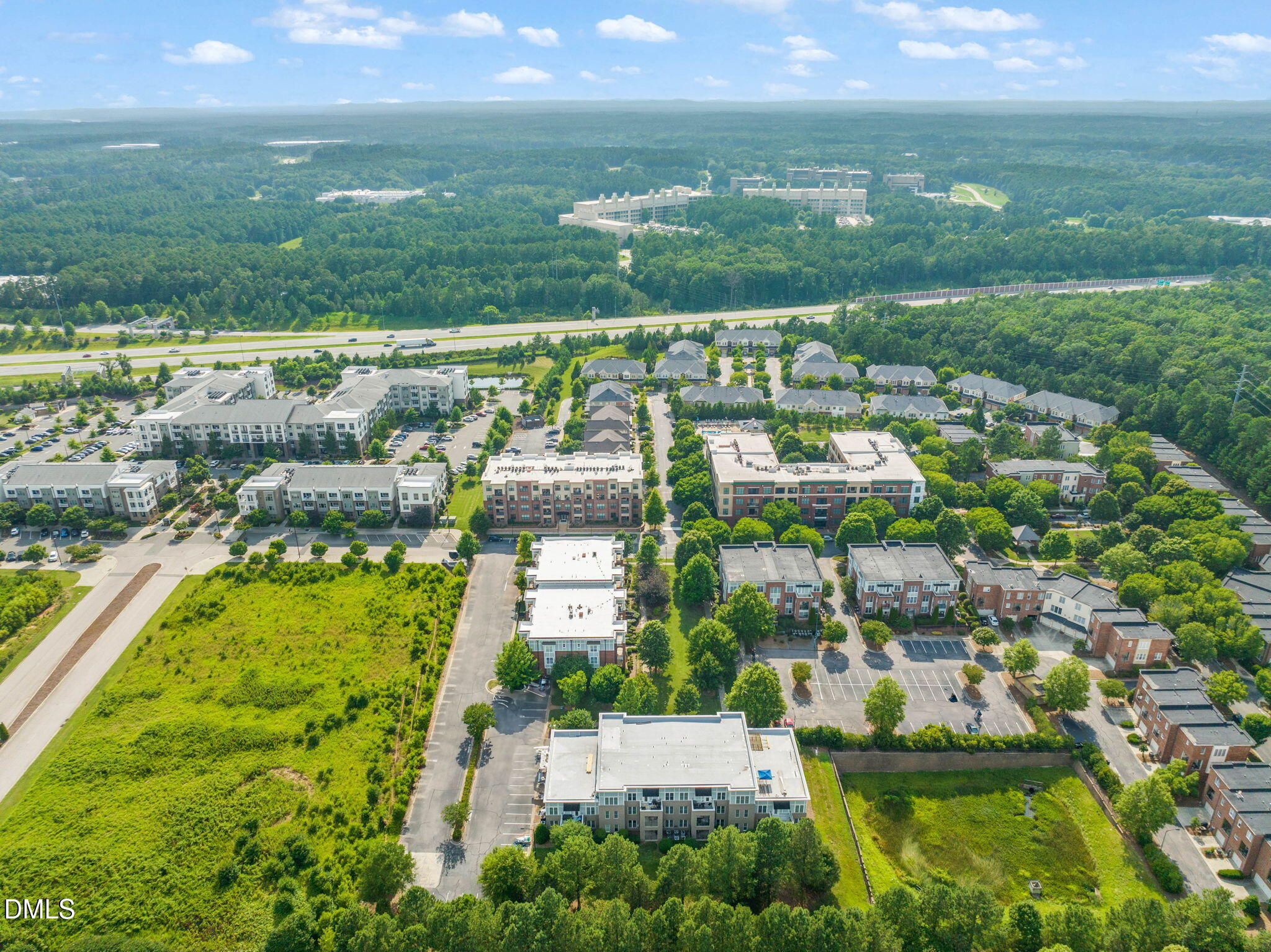 501 Finsbury Street # 204