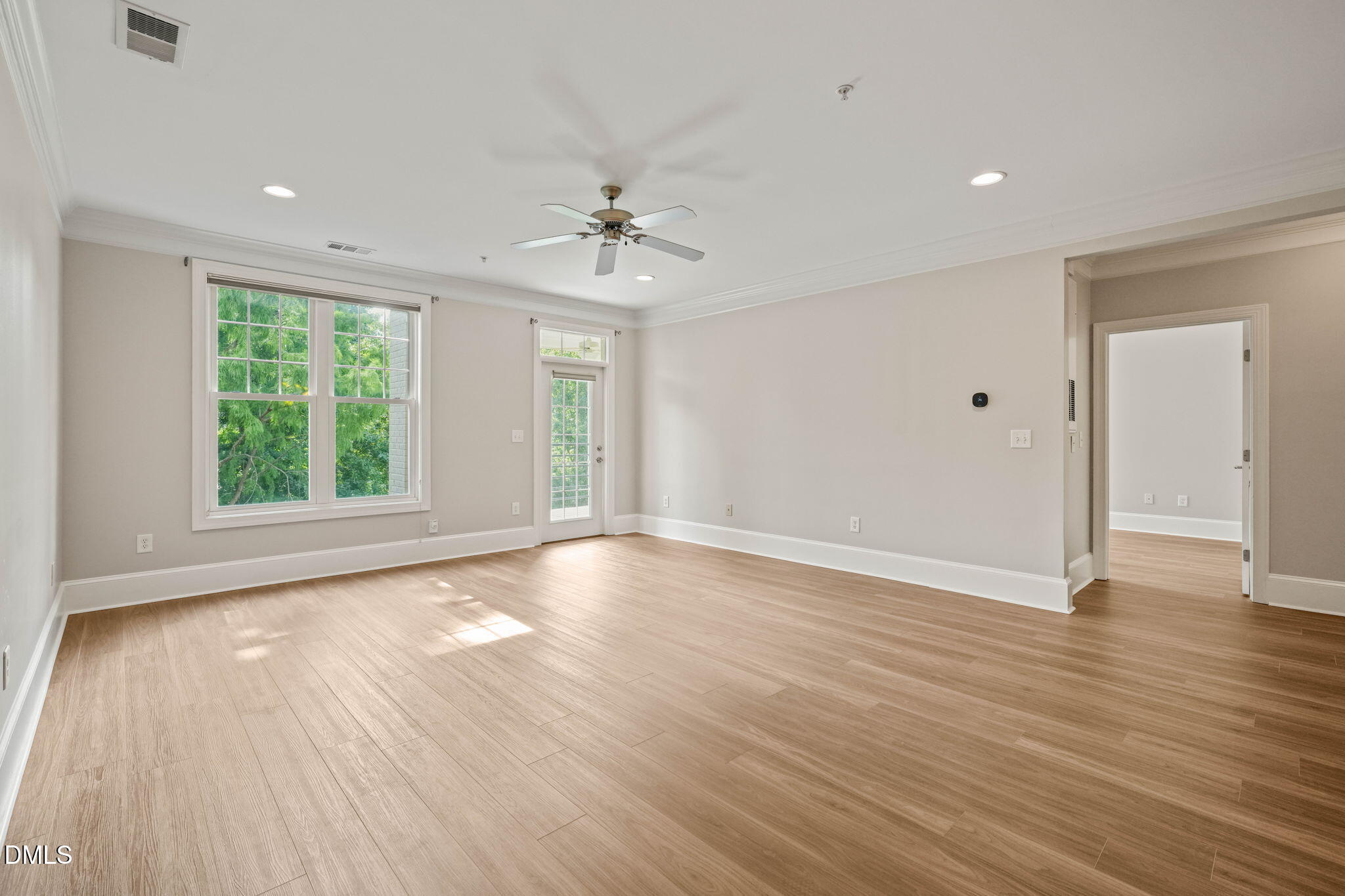 501 Finsbury Street # 204