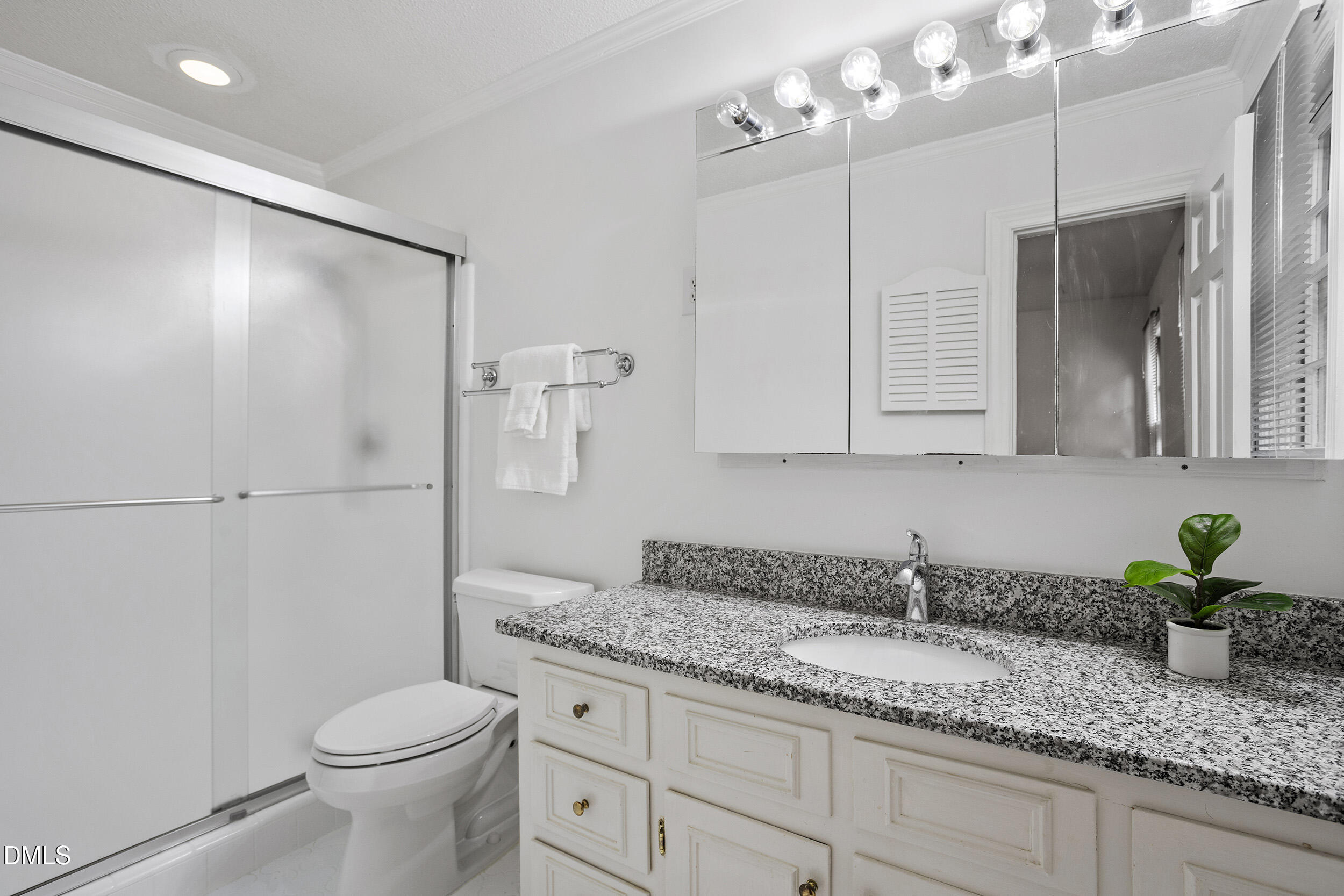 1404 Rock Creek Lane